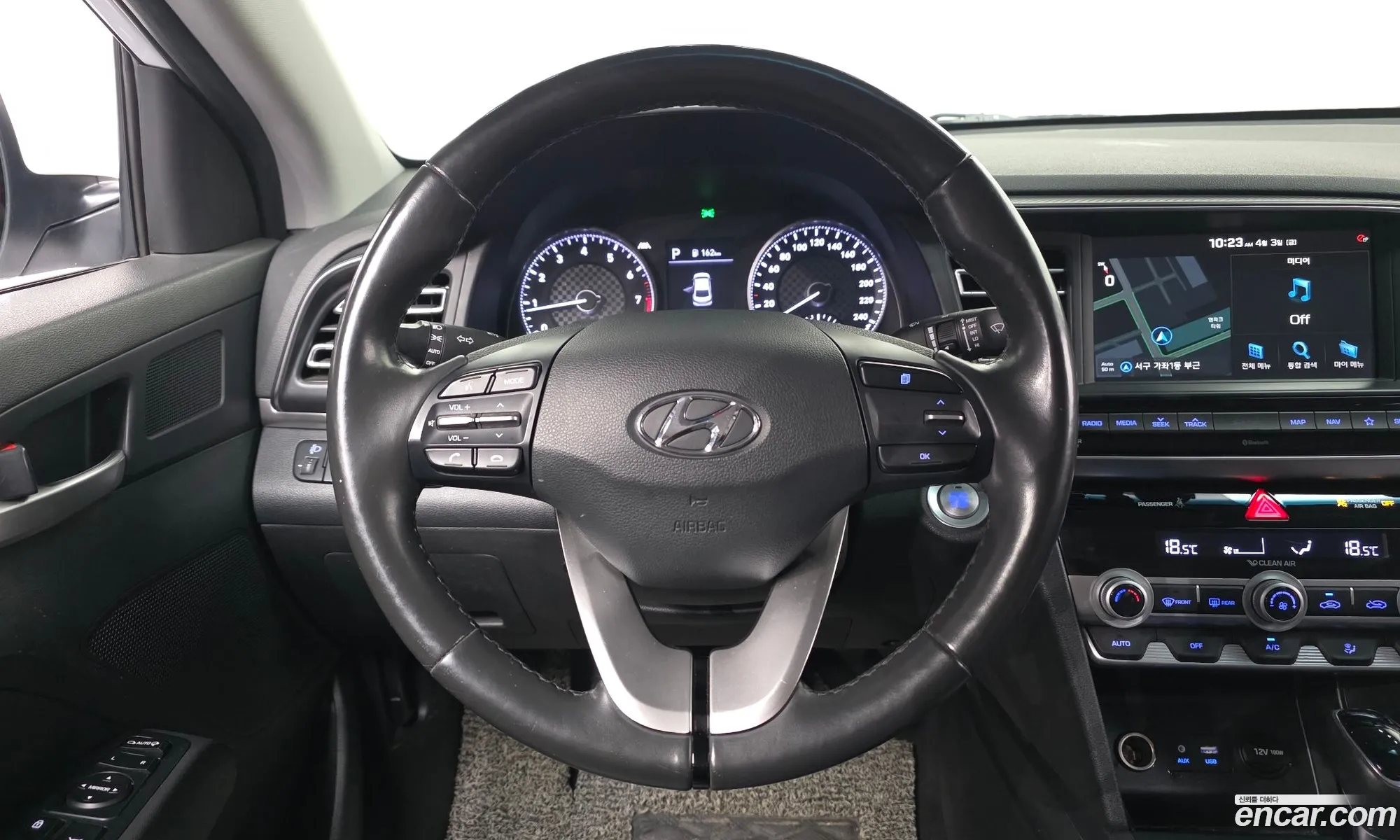 Hyundai Elantra AD 2020 — 9