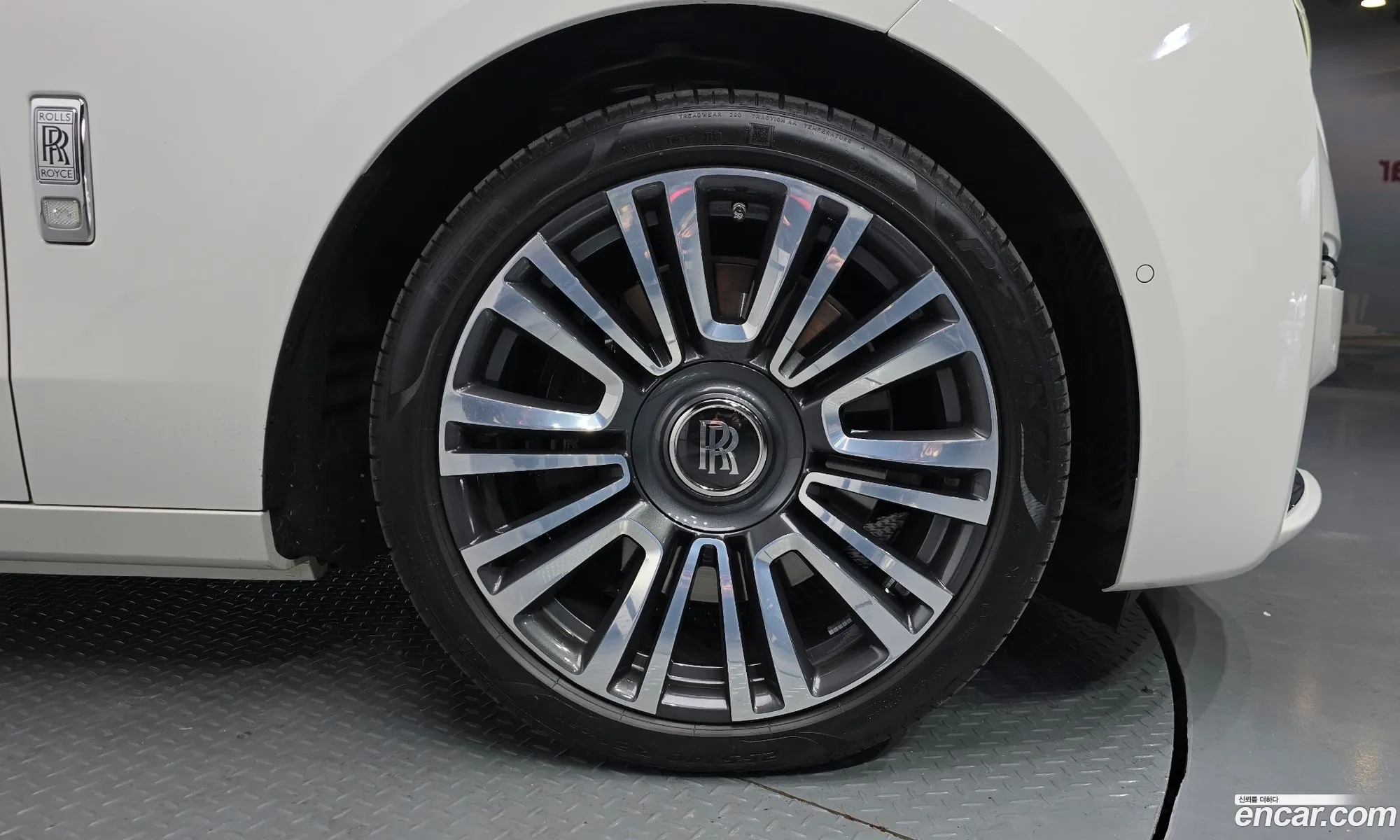 Rolls-Royce Ghost 2021 SCATV0102MU204592 — 10