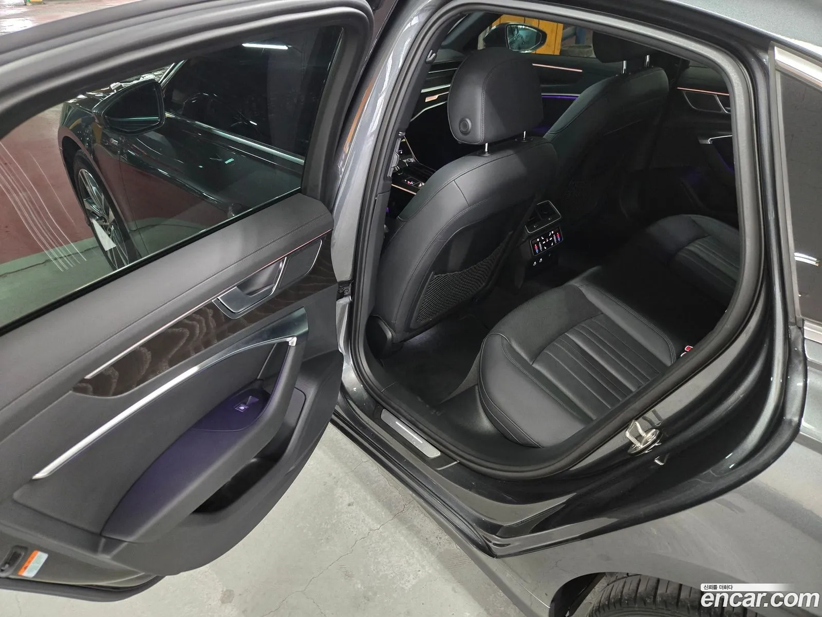 Audi A6 2022 — 11