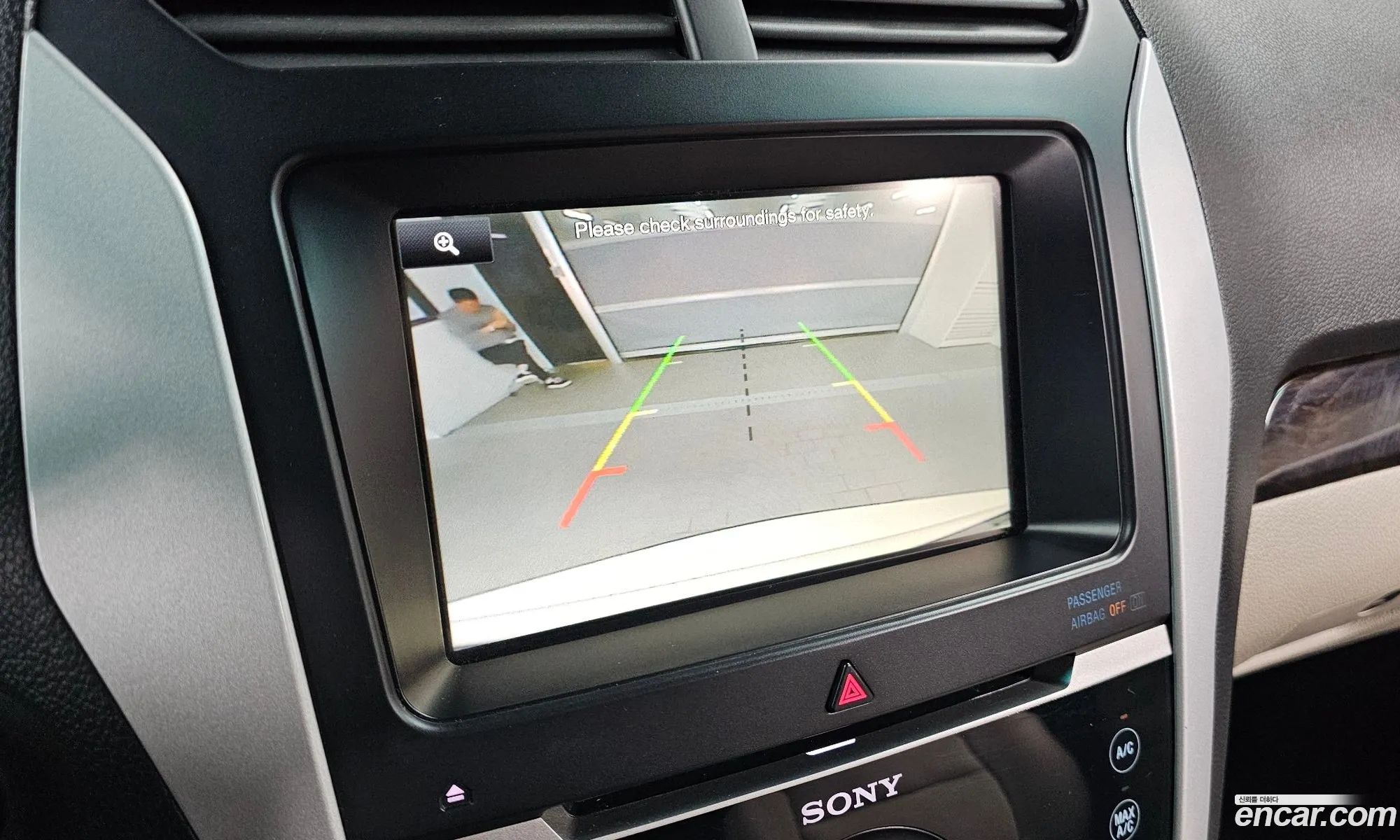 Ford Explorer 2015 1FM5K8F82FGC00627 — 4