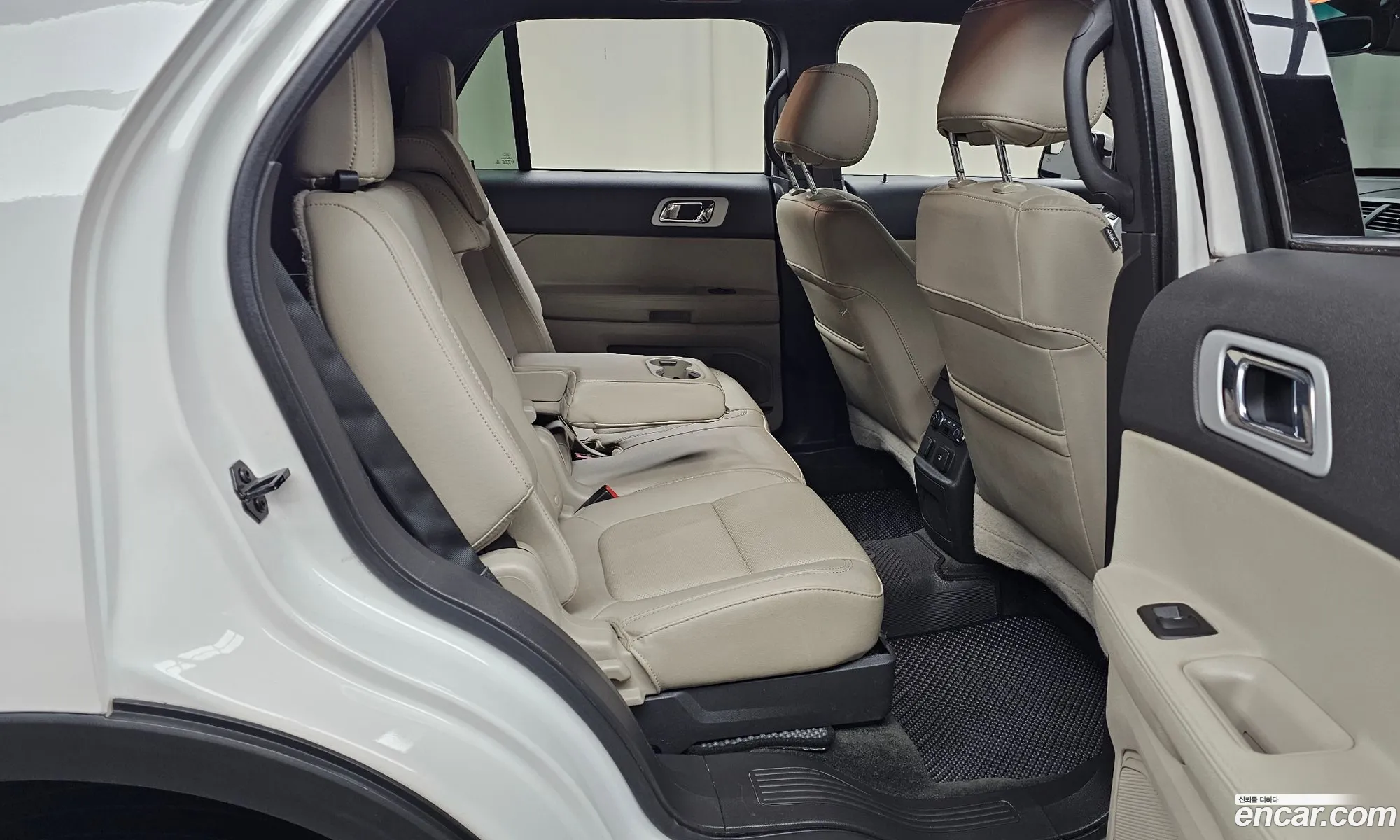 Ford Explorer 2015 1FM5K8F82FGC00627 — 11
