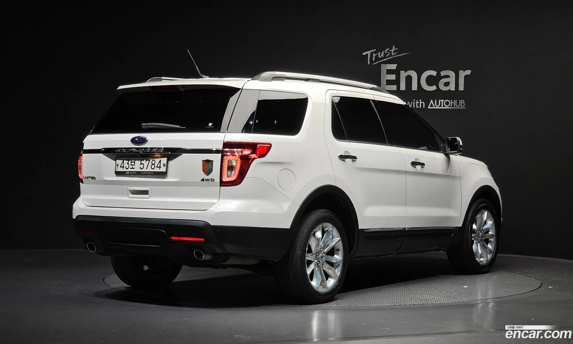 Ford Explorer 2015 1FM5K8F82FGC00627 — 5