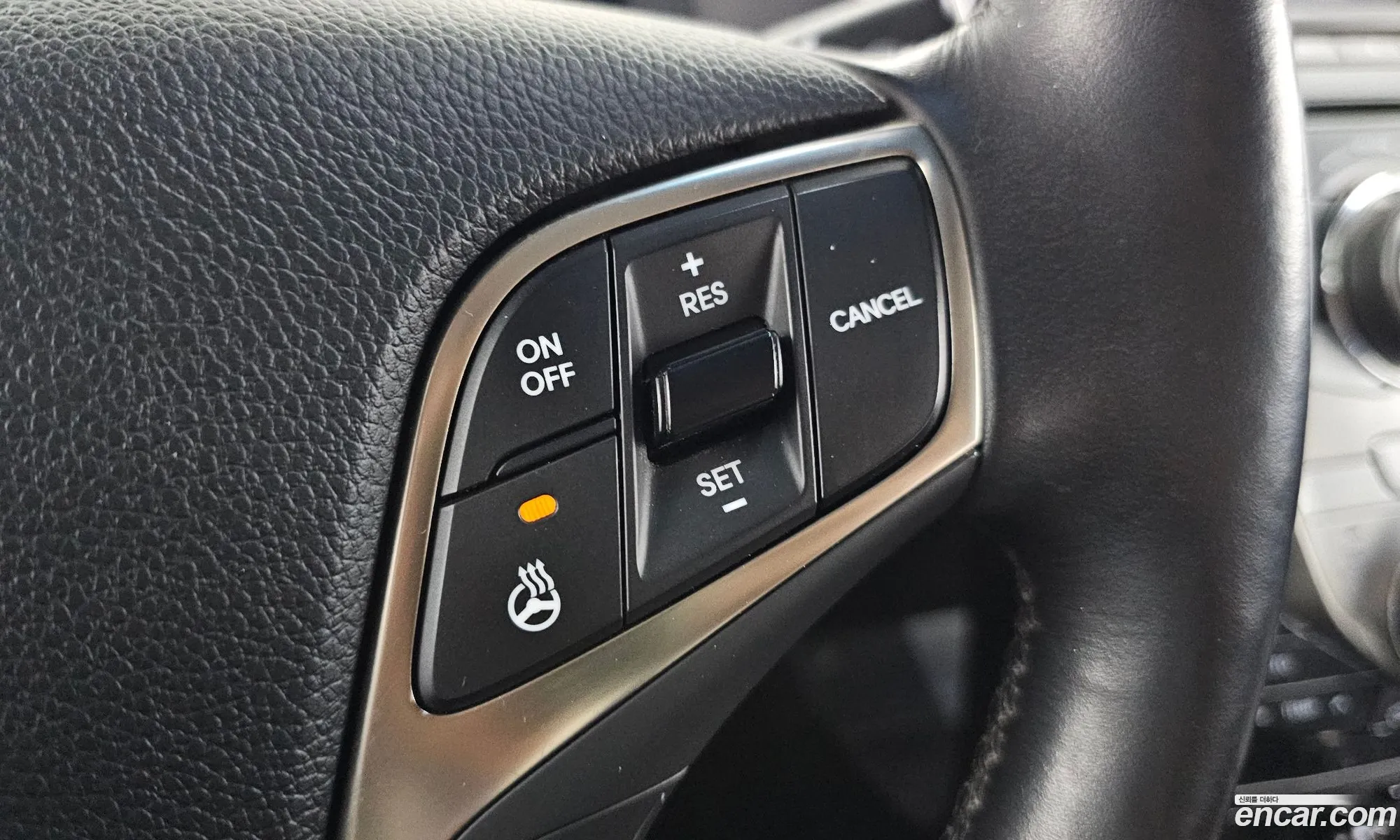 Hyundai Grandeur HG 2012 — 17