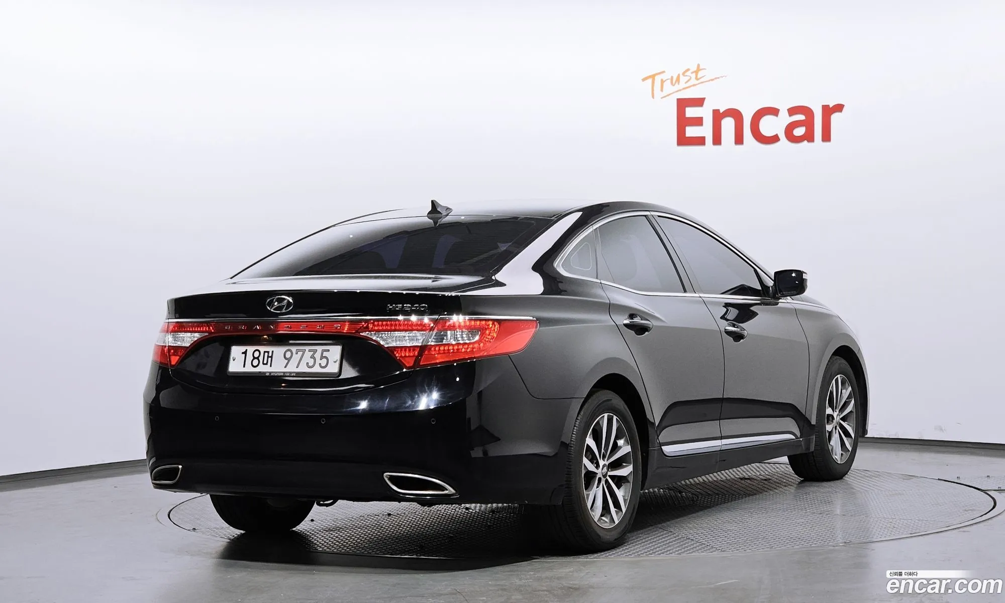Hyundai Grandeur HG 2012 — 14