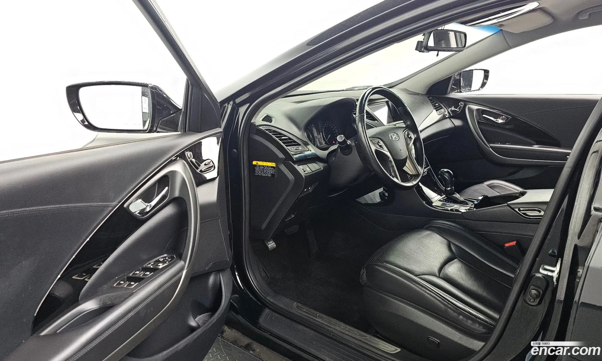 Hyundai Grandeur HG 2012 — 4