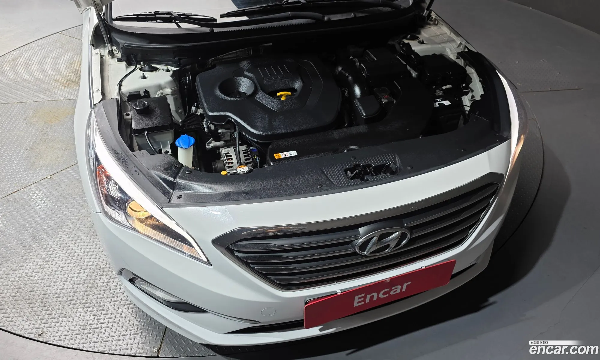 Hyundai LF Sonata 2014 — 8