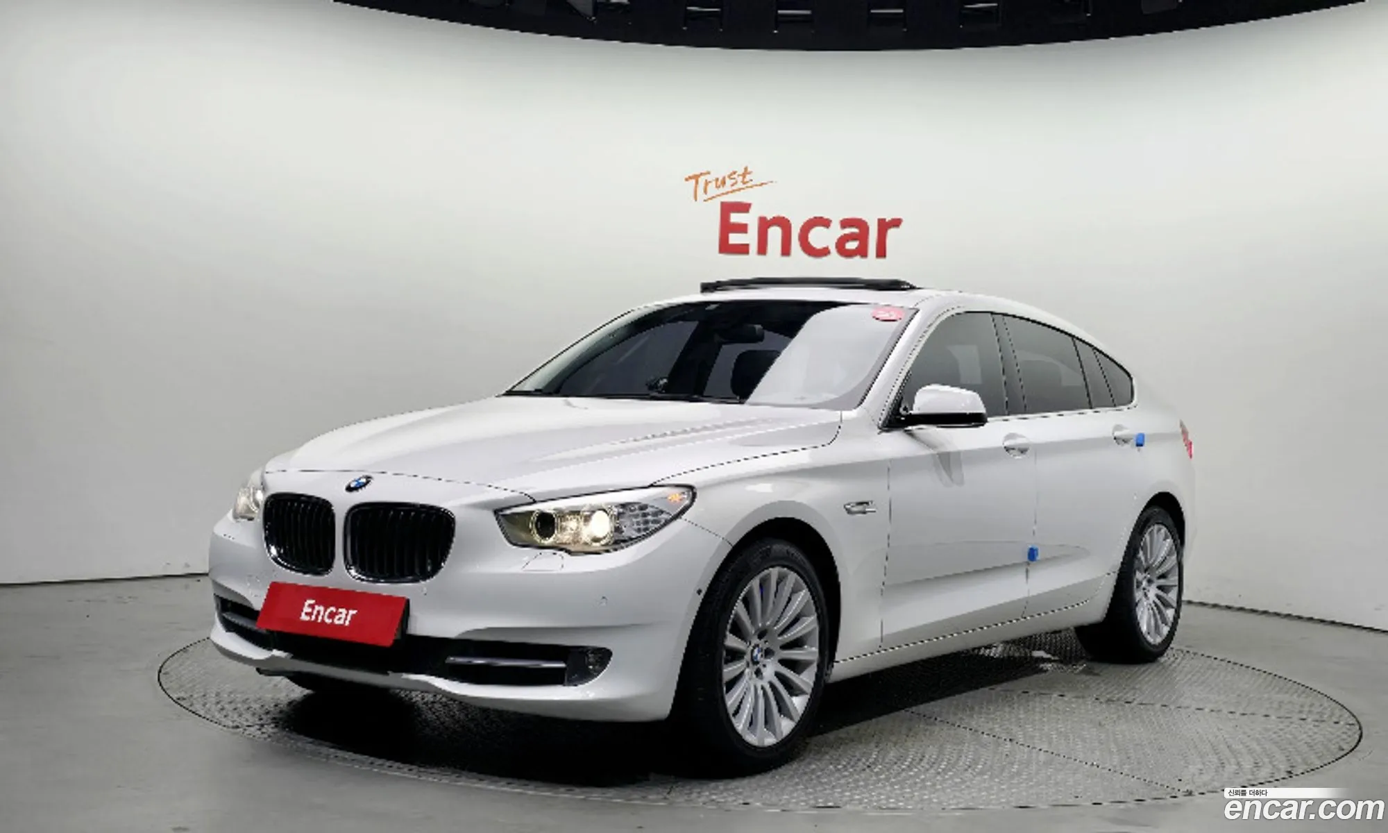 BMW 5 Series GT 2013 — 15
