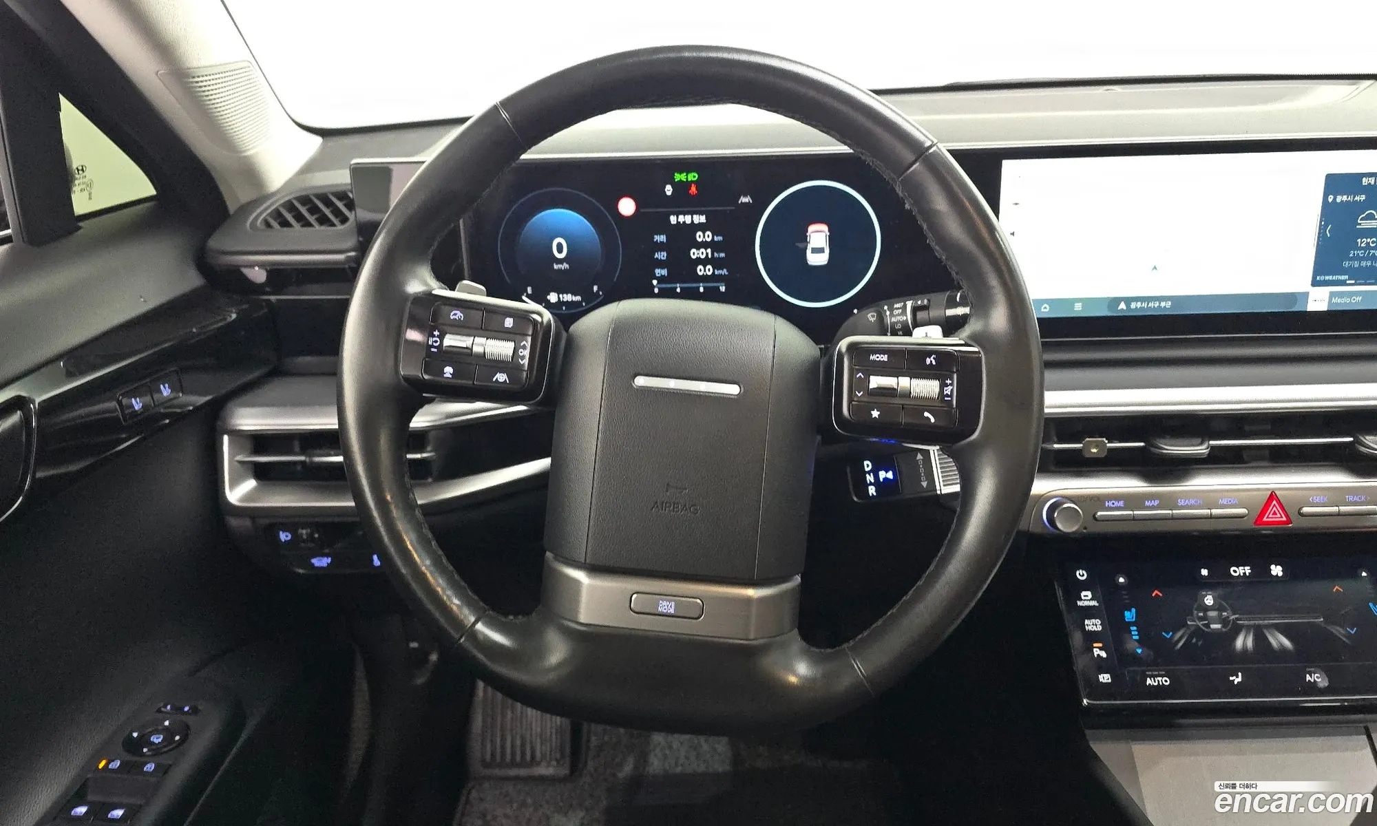 Hyundai Grandeur 2023 — 14