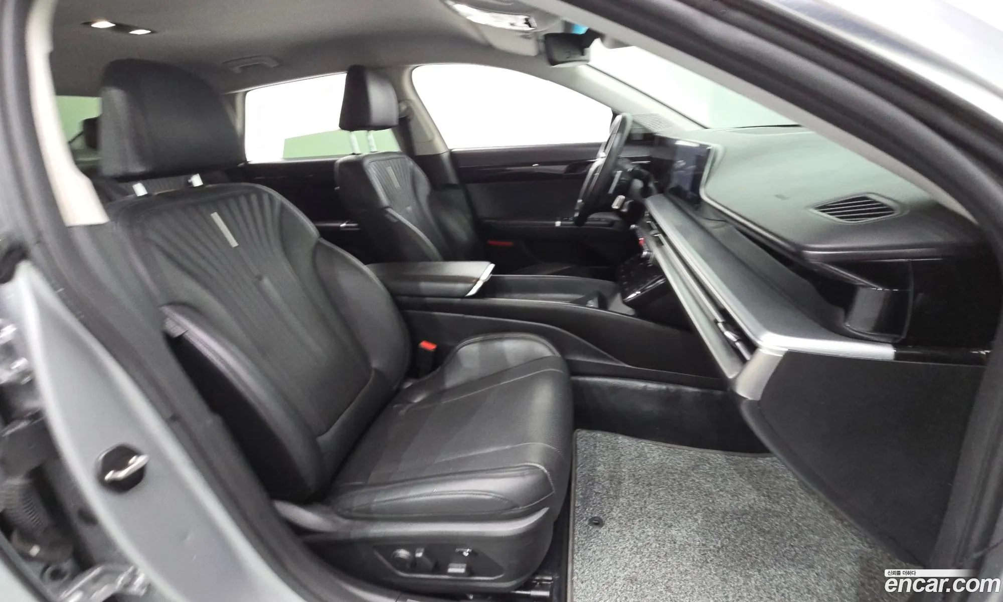 Hyundai Grandeur 2023 — 2