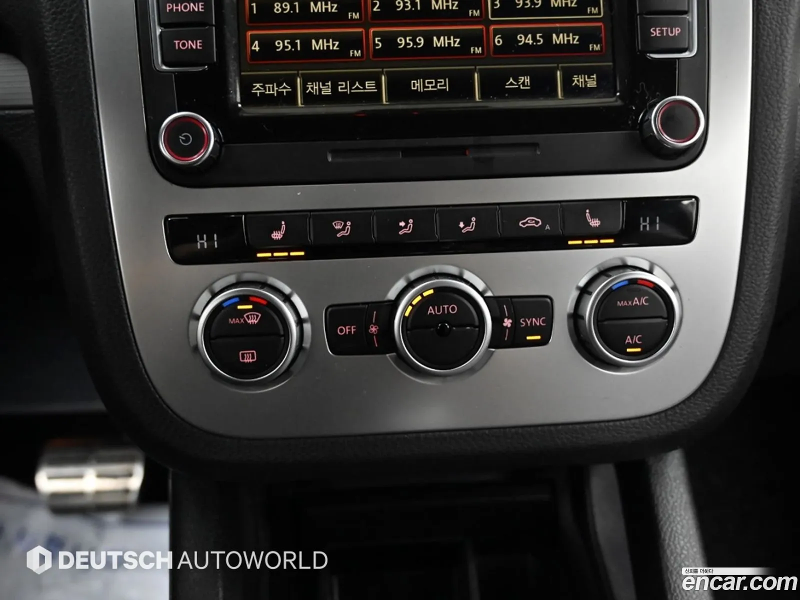 Volkswagen Scirocco 2013 — 8