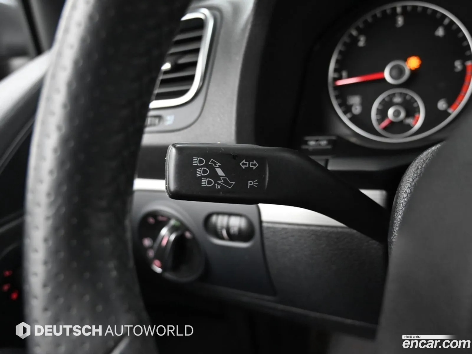 Volkswagen Scirocco 2013 — 13
