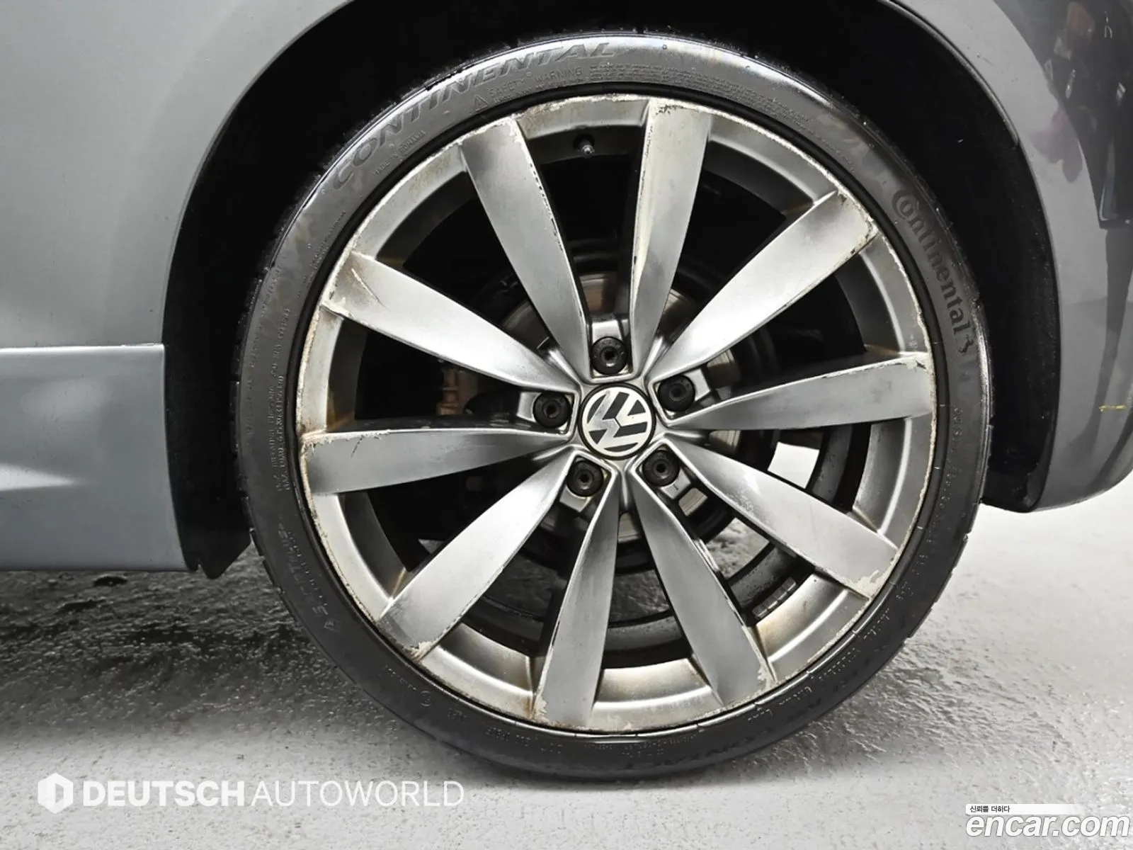 Volkswagen Scirocco 2013 — 12