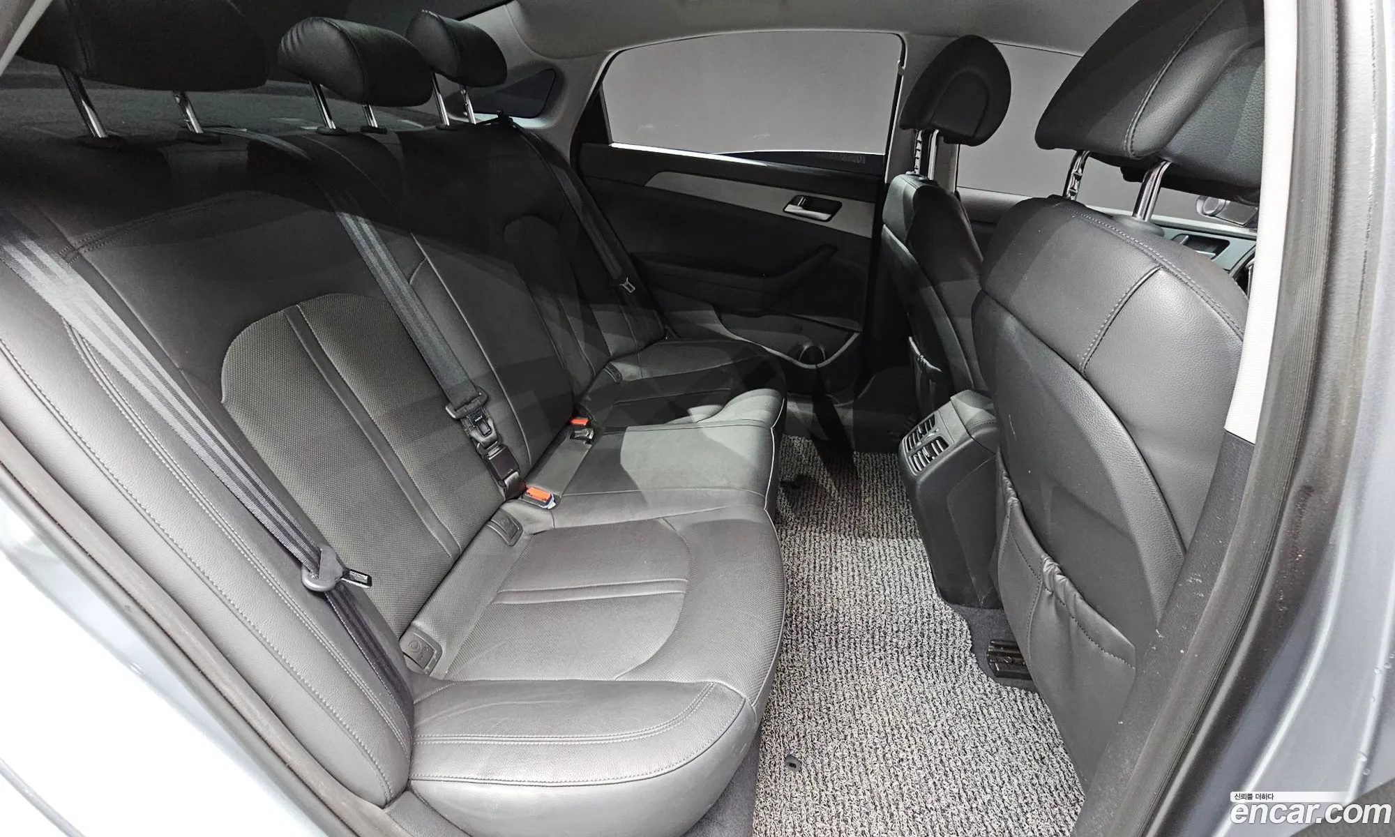 Hyundai LF Sonata 2014 — 11