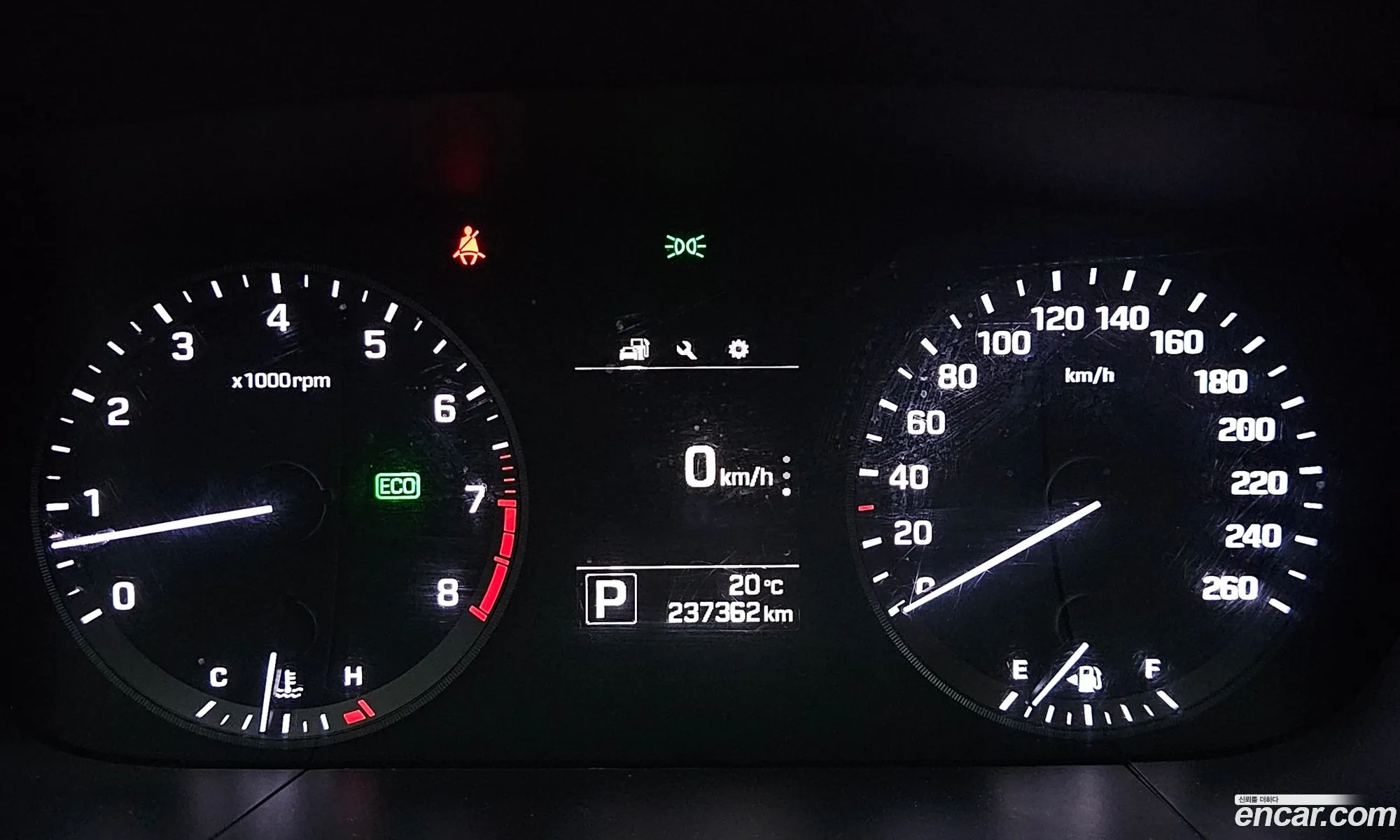 Hyundai LF Sonata 2014 — 19
