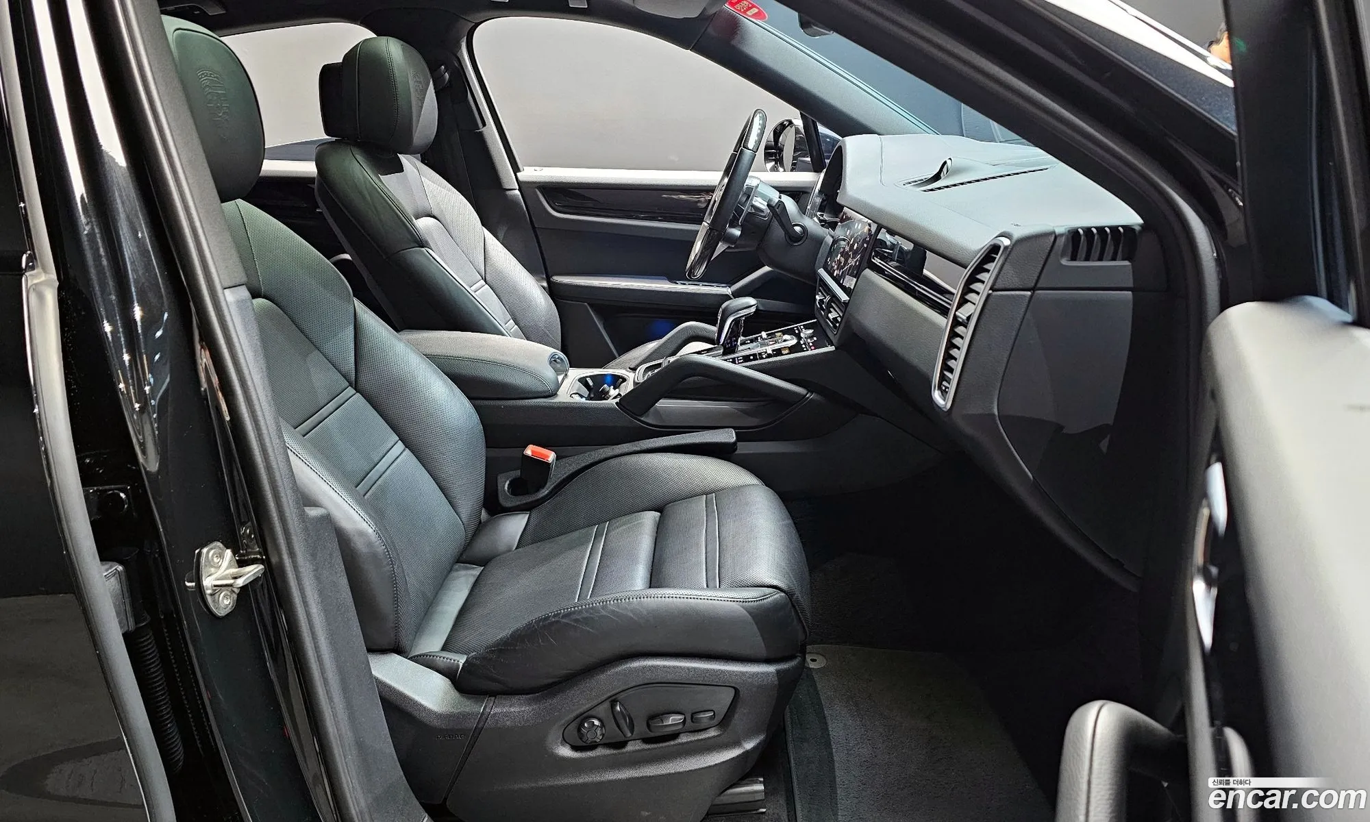 Porsche Cayenne 2022 WP1BA29Y0PDA35696 — 9