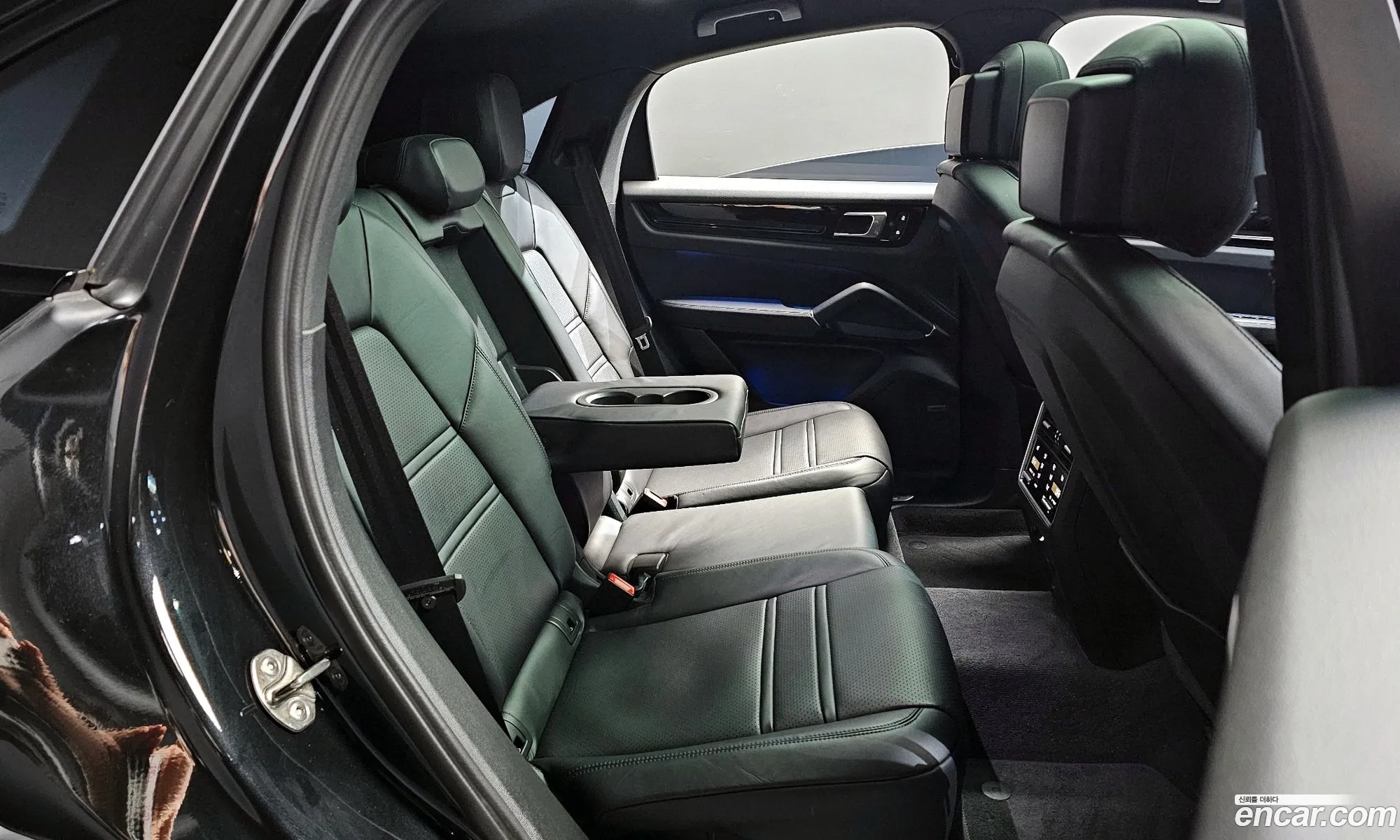 Porsche Cayenne 2022 WP1BA29Y0PDA35696 — 18