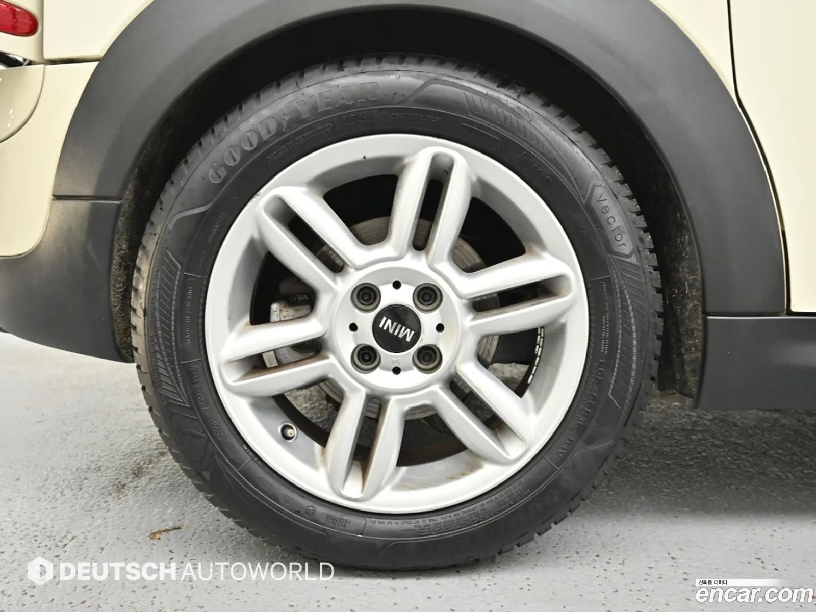 Mini Cooper D Clubman 2013 — 6