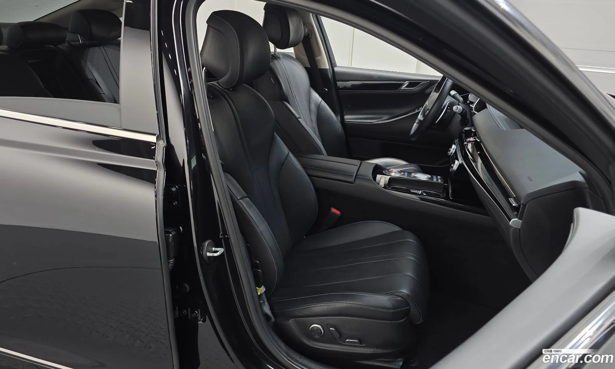 Genesis G80 2021 — 18