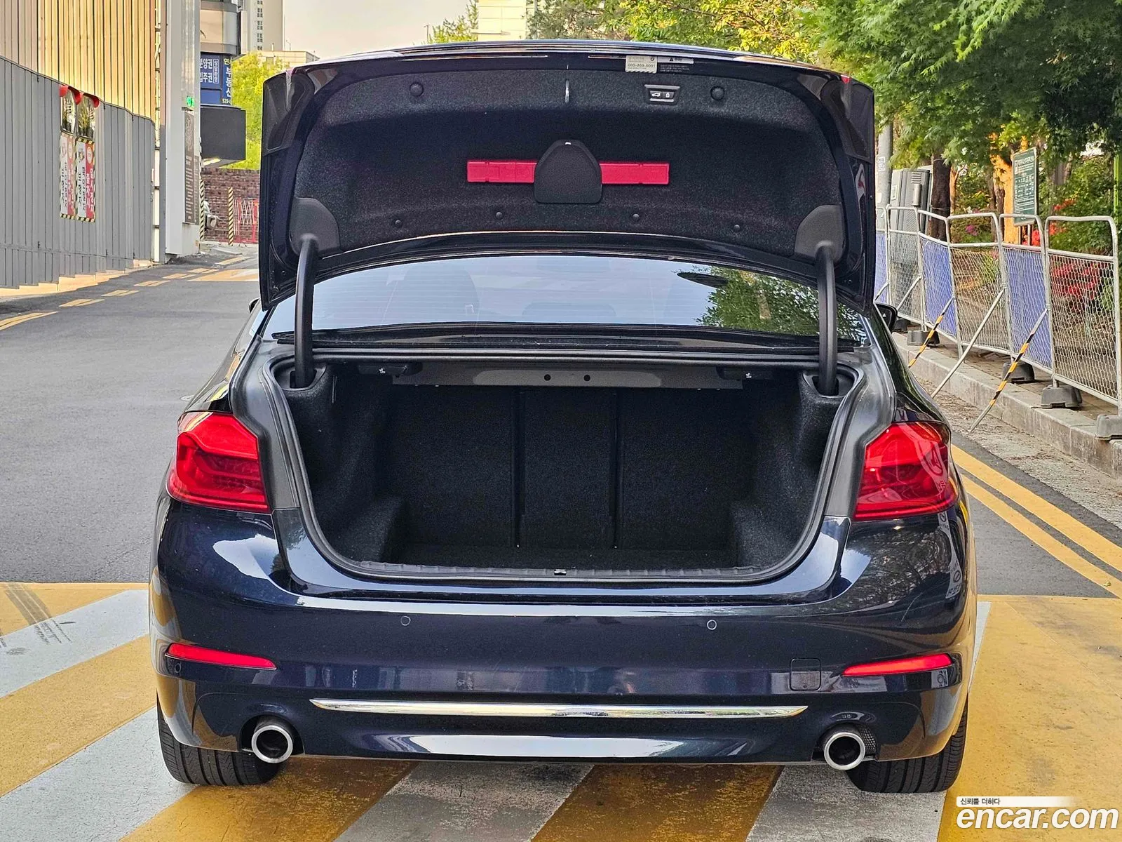 BMW 5 Series 2018 — 18