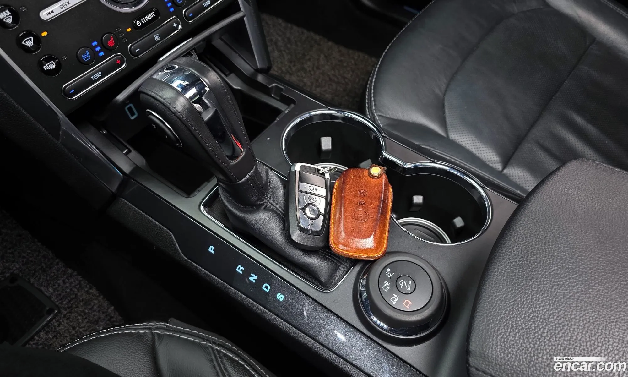 Ford Explorer 2018 1FM5K8FH6JGA49543 — 2