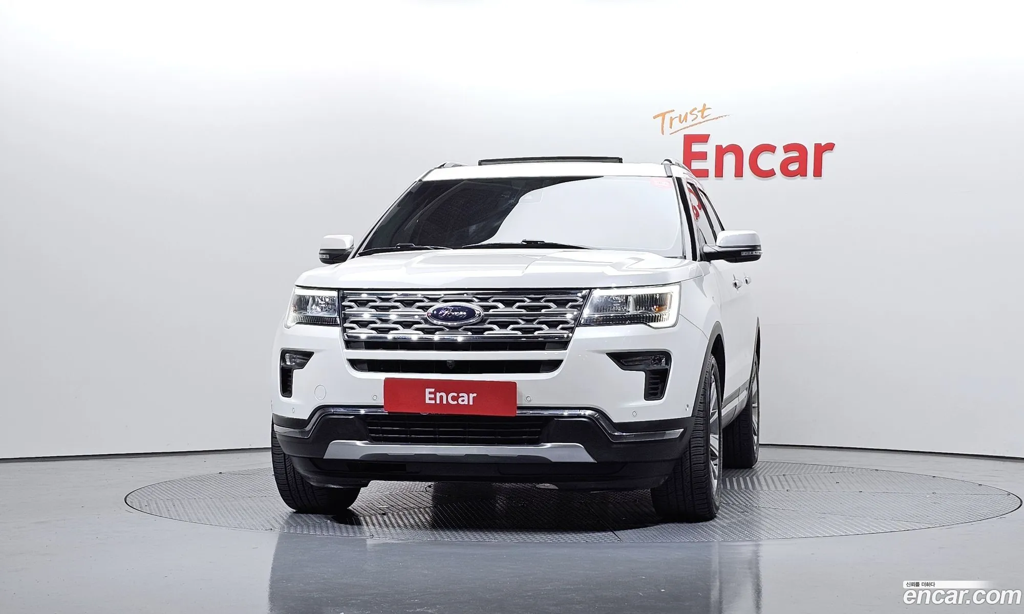 Ford Explorer 2018 1FM5K8FH6JGA49543 — 18