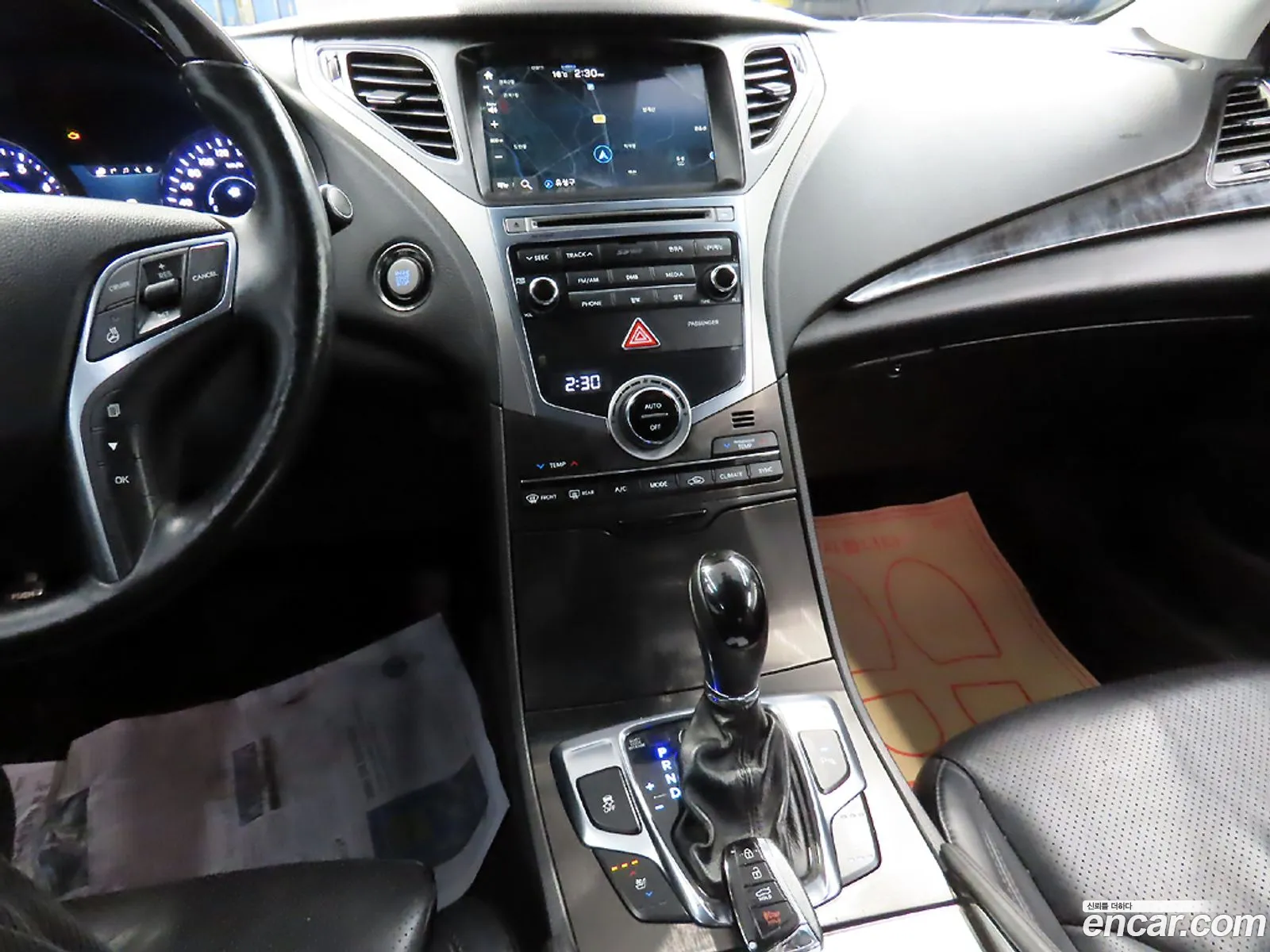 Hyundai Grandeur HG 2015 — 12