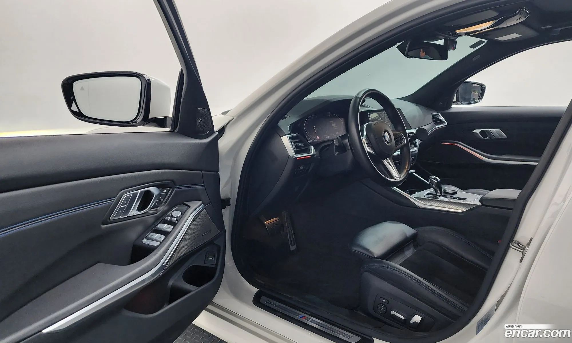BMW 3 Series 2021 WBA5X5100MFK96070 — 3