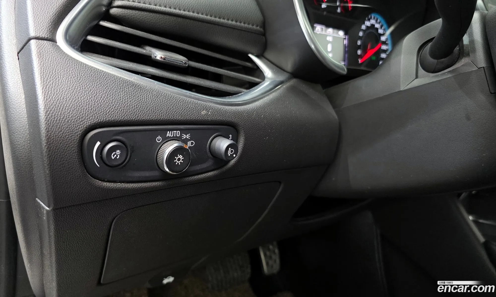 Chevrolet (GM Daewoo) Malibu 2016 — 15