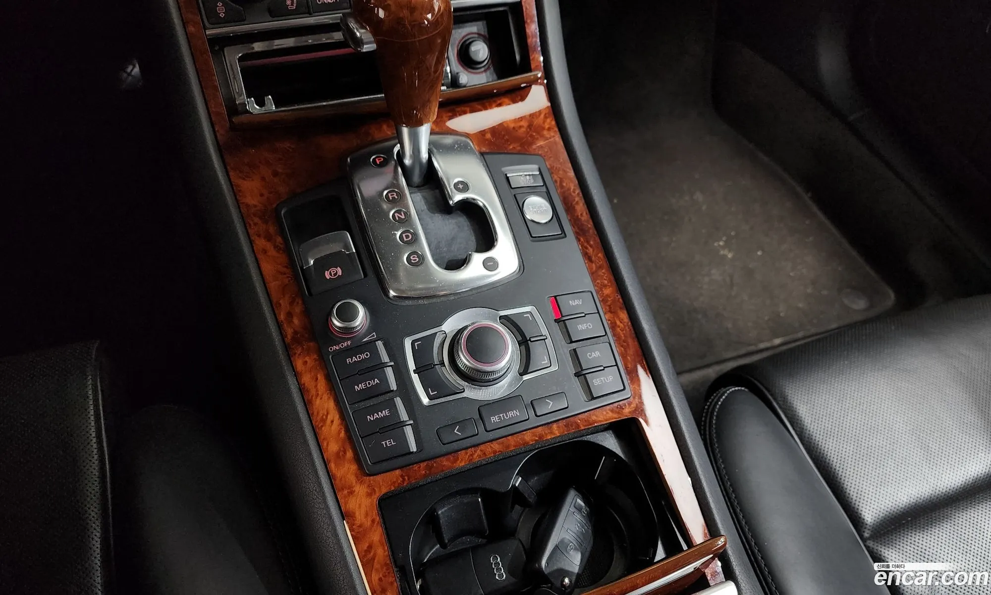 Audi A8 2010 WAUZZZ4EXAN004565 — 11