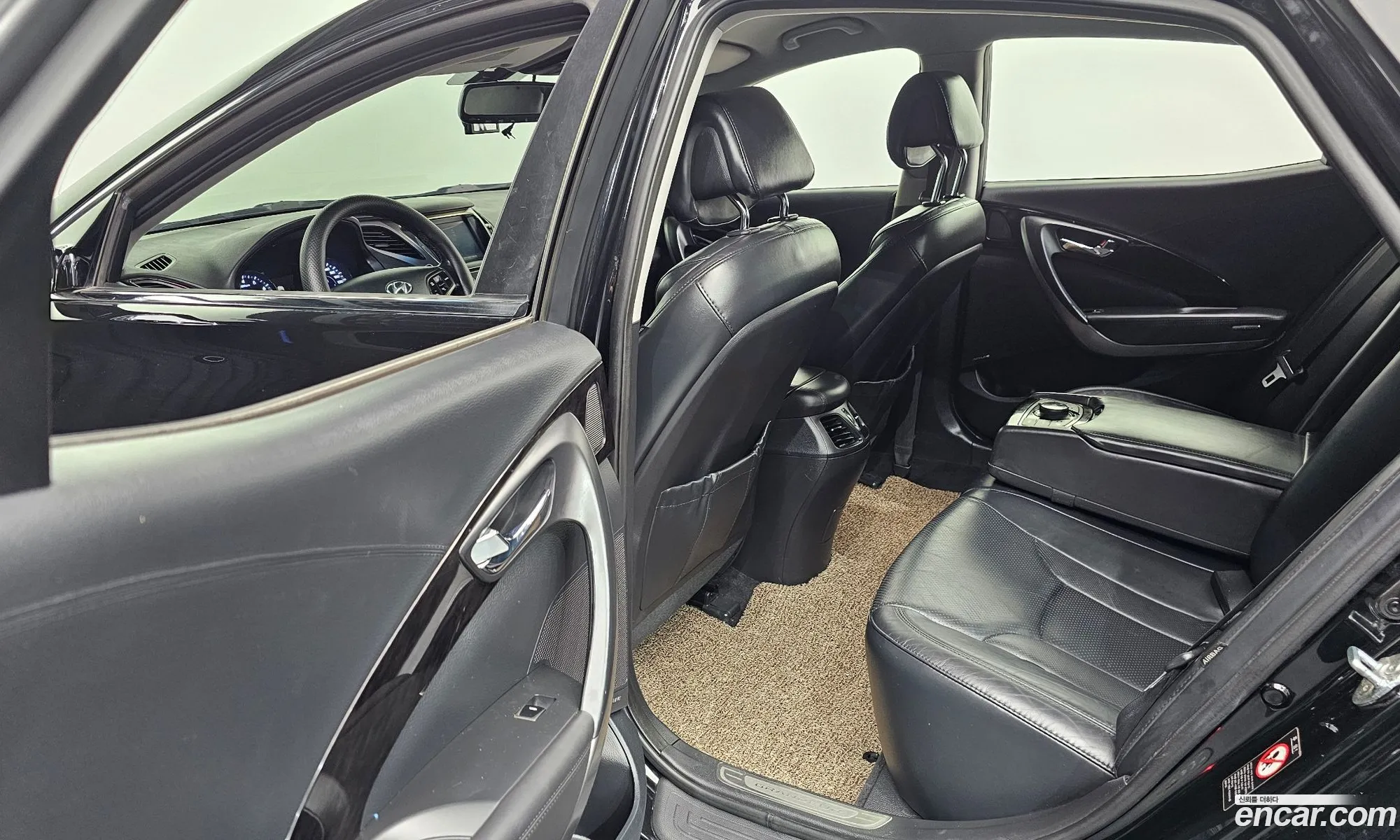 Hyundai Grandeur HG 2013 — 19