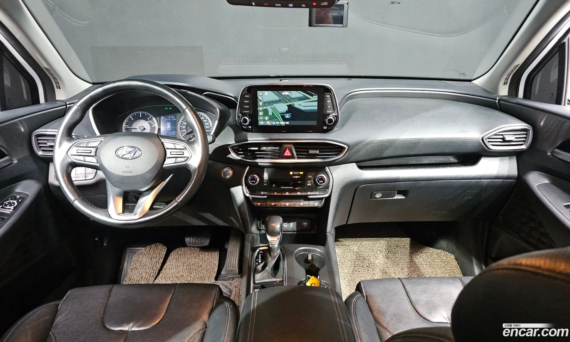 Hyundai Santa Fe TM 2018 — 18