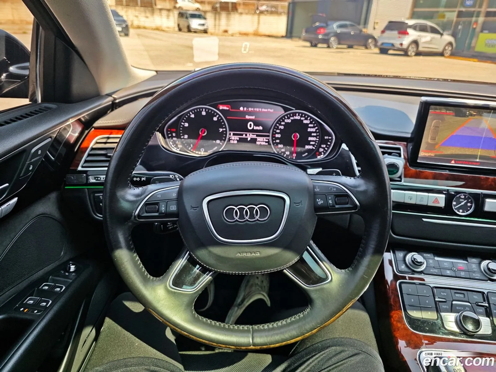 Audi A8 2010 — 7