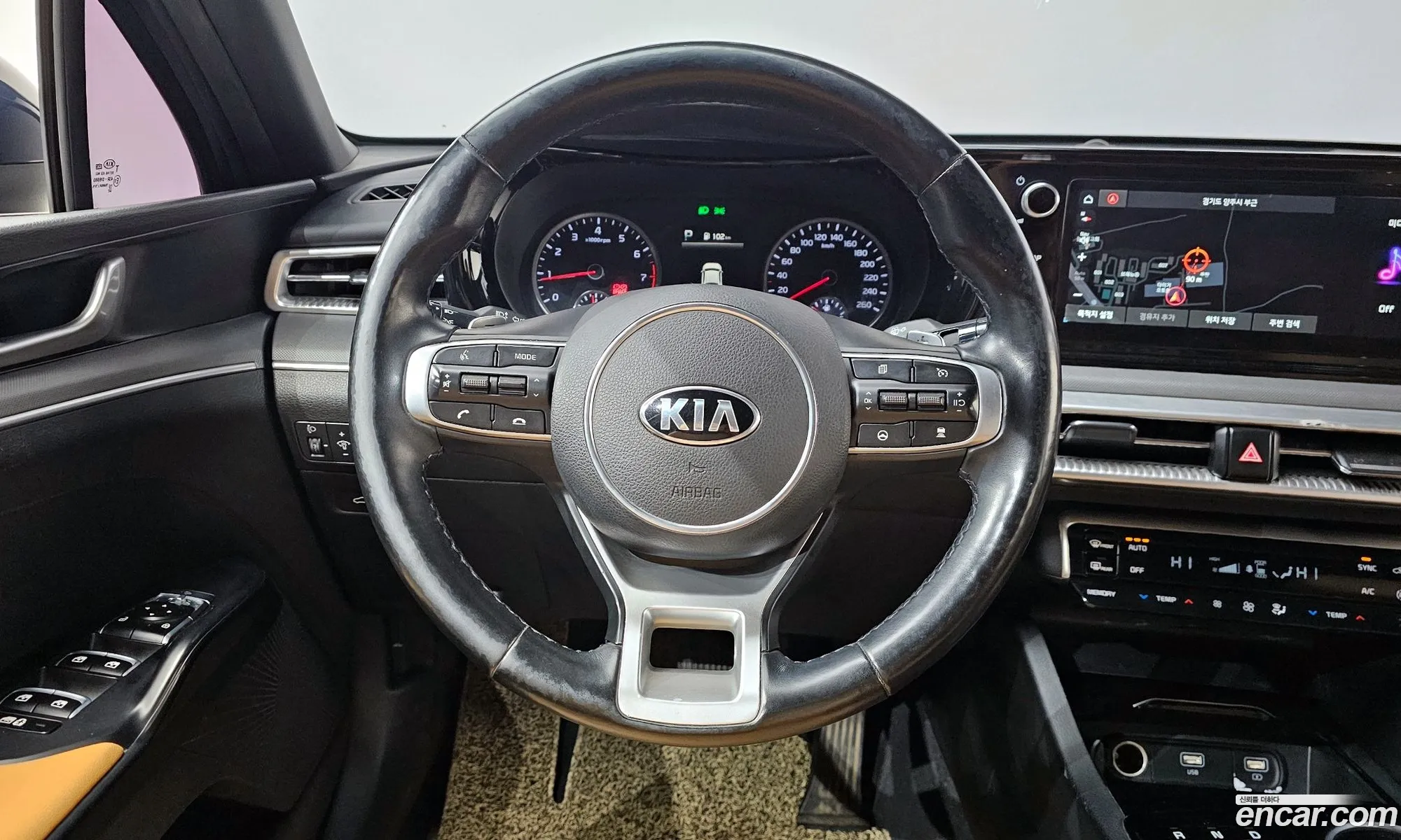 Kia K5 2020 — 2