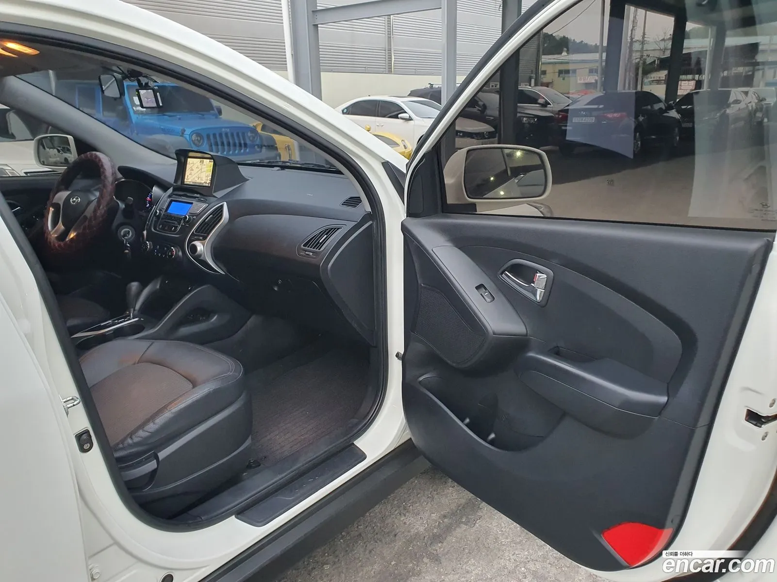 Hyundai Tucson ix 2011 — 13
