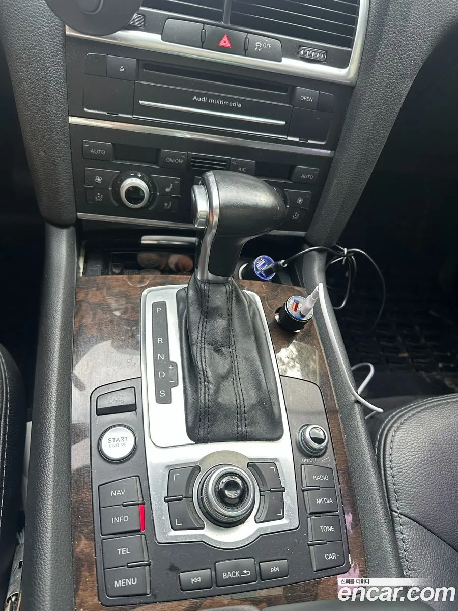 Audi Q7 2014 — 7