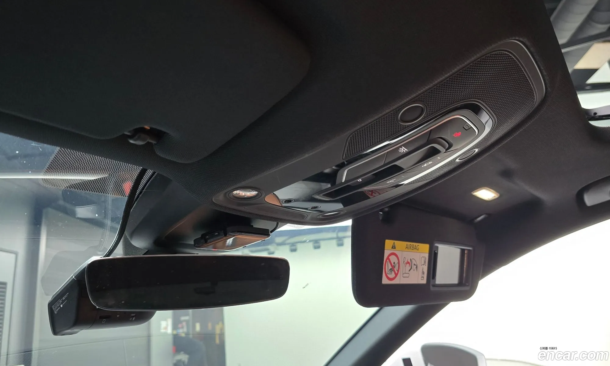 Audi A6 2022 WAUZZZF24NN042771 — 12
