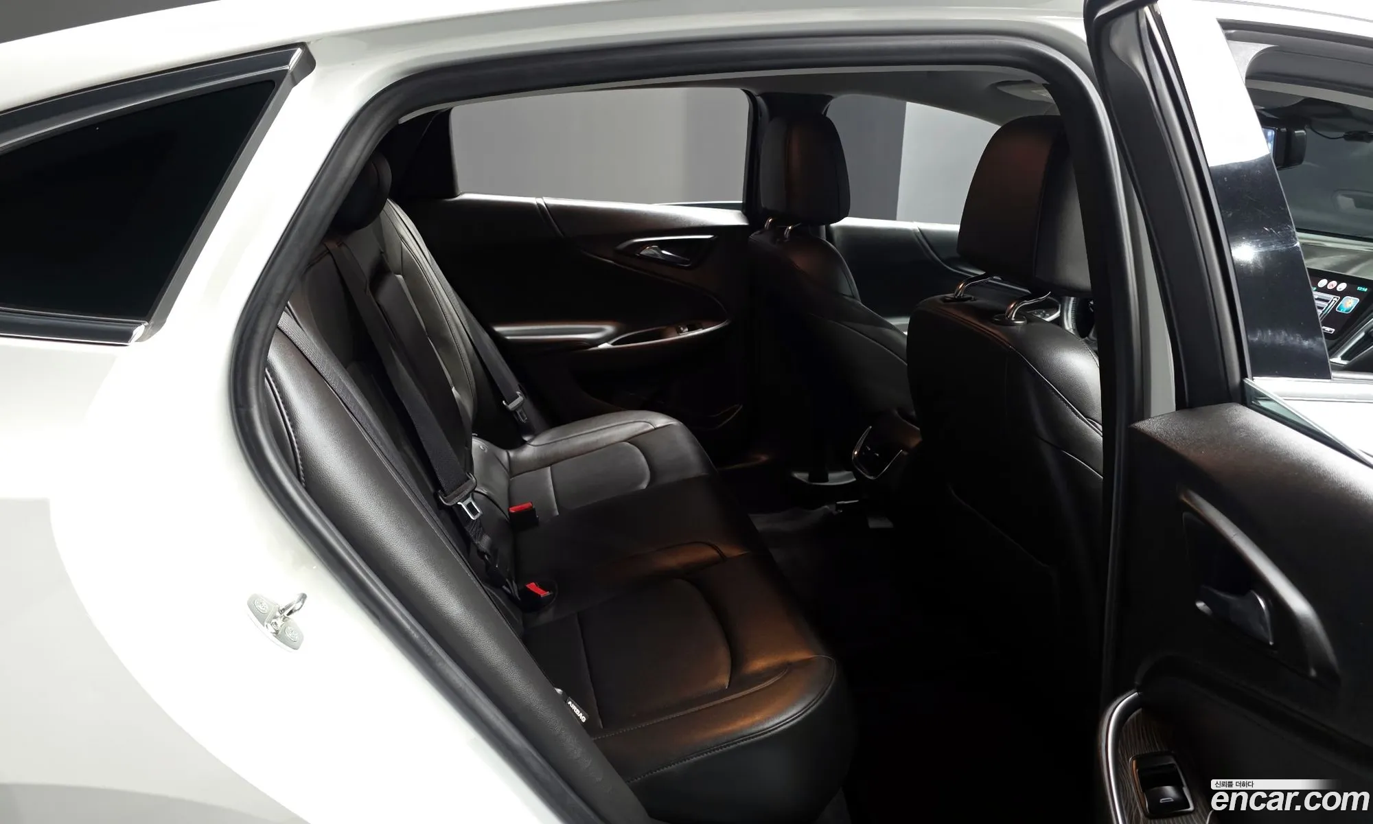 Chevrolet (GM Daewoo) Malibu 2016 — 12