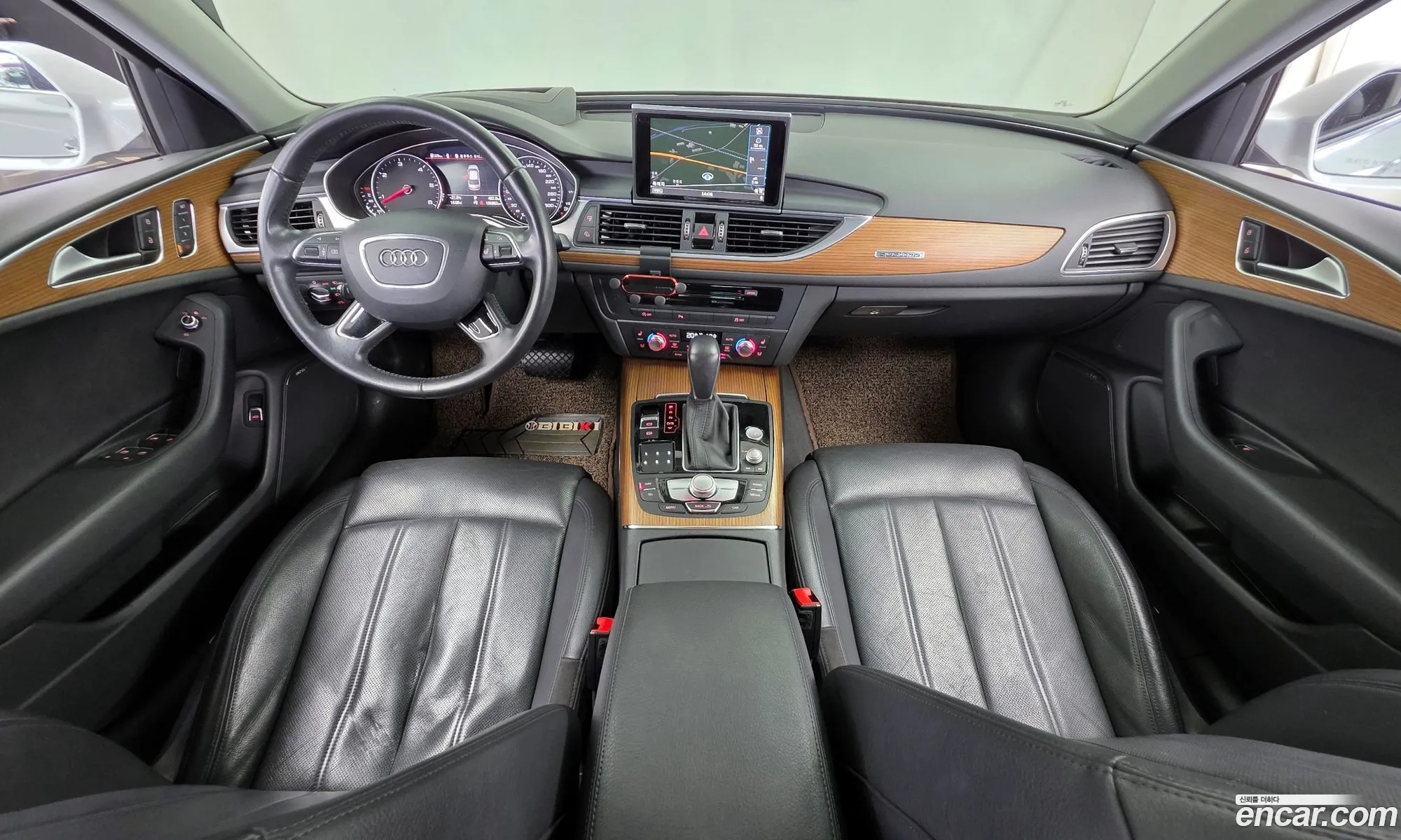 Audi A6 2015 WAUZZZ4GXGN048902 — 2