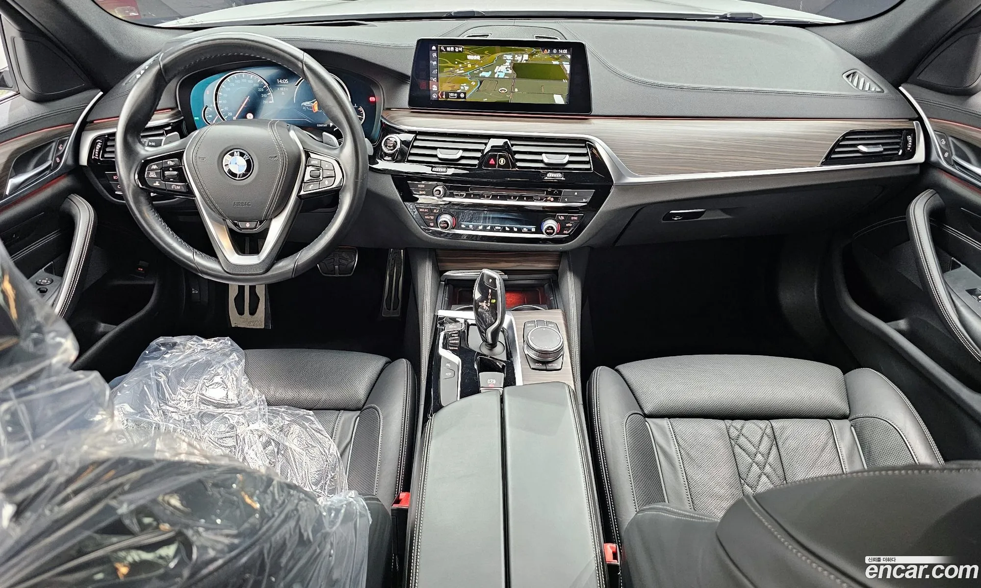 BMW 5 Series 2018 WBAJD9104JWC82380 — 8
