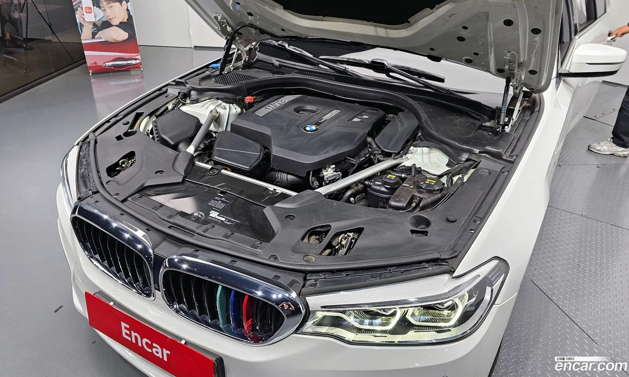 BMW 5 Series 2018 WBAJD9104JWC82380 — 3