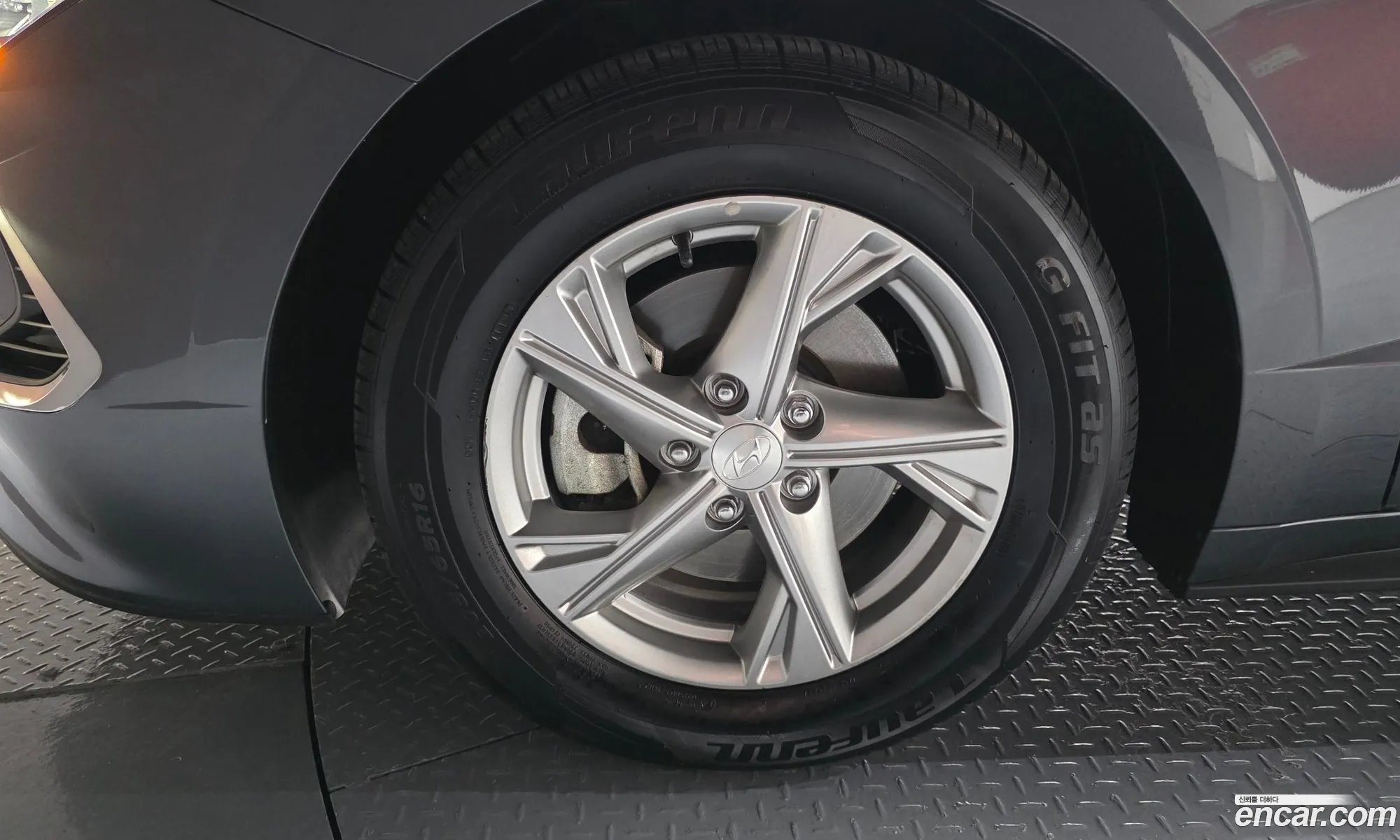 Hyundai Sonata 2019 — 19