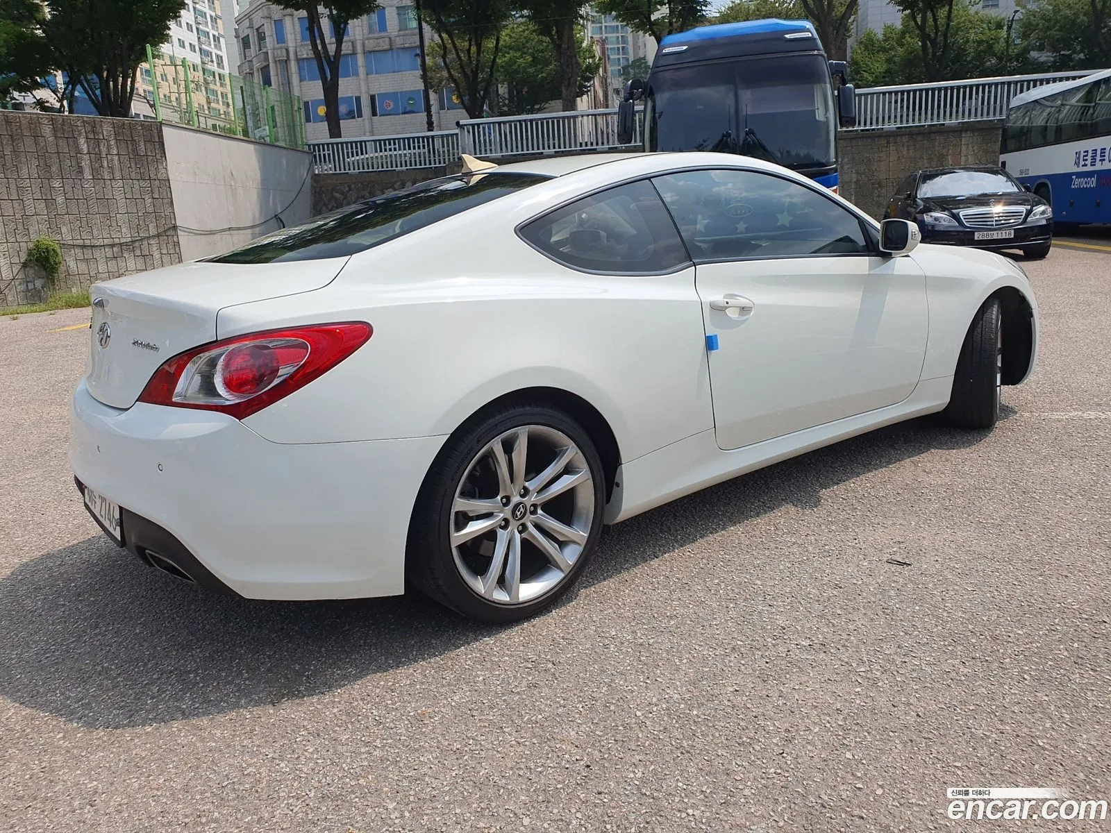 Hyundai Genesis Coupe 2011 — 11
