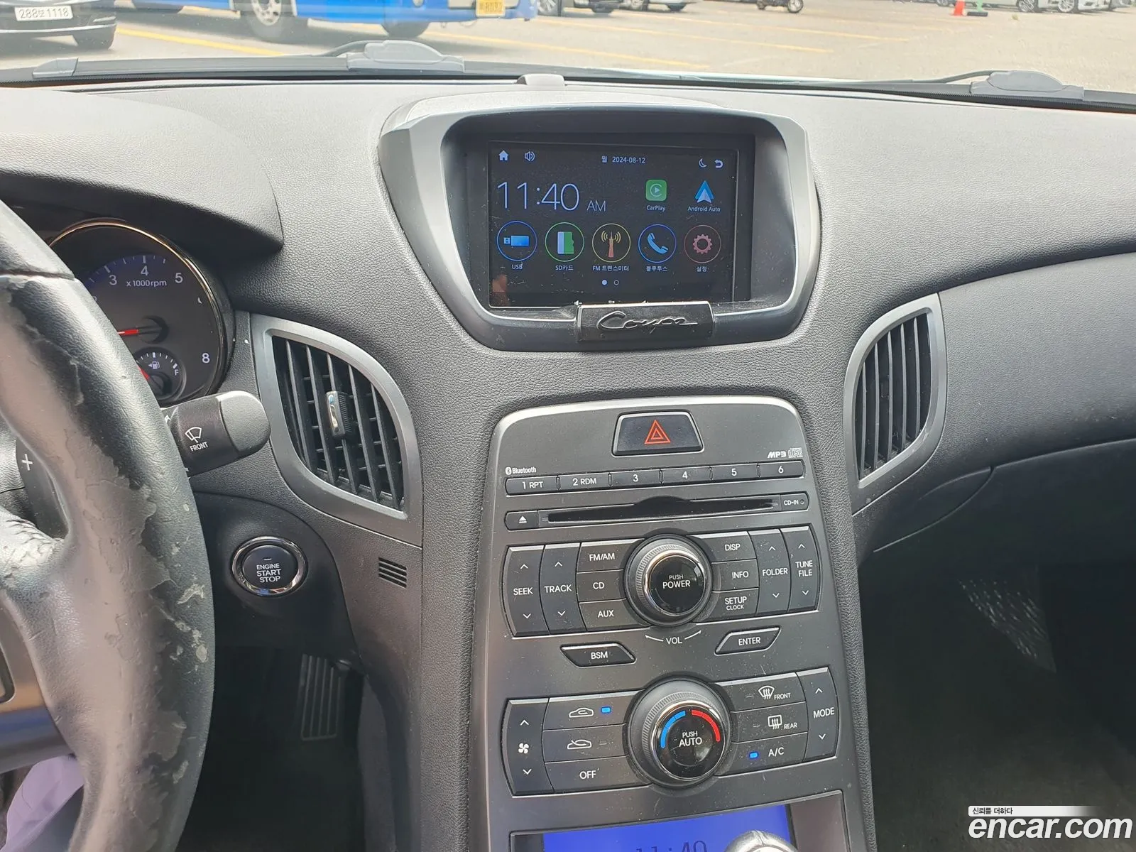 Hyundai Genesis Coupe 2011 — 4