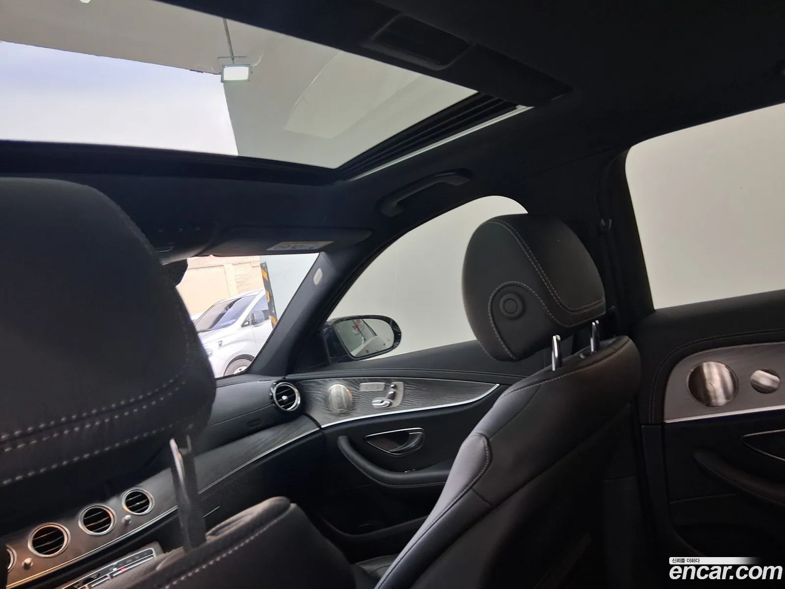 Mercedes-Benz E-Class W213 2022 — 7