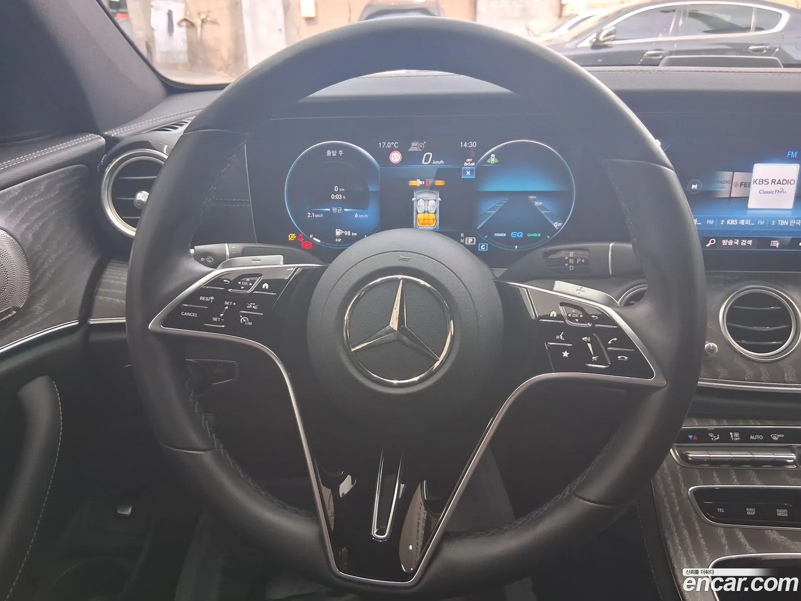 Mercedes-Benz E-Class W213 2022 — 9