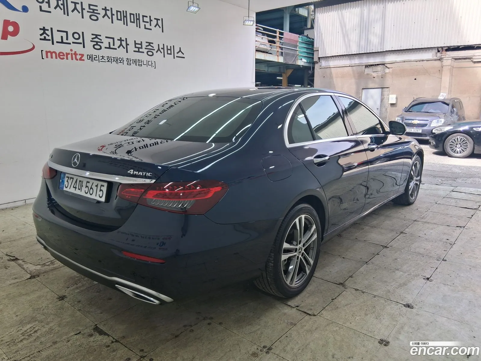 Mercedes-Benz E-Class W213 2022 — 14