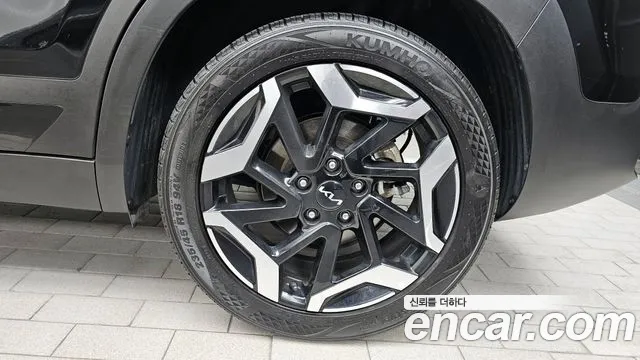 Kia Seltos 2023 — 15
