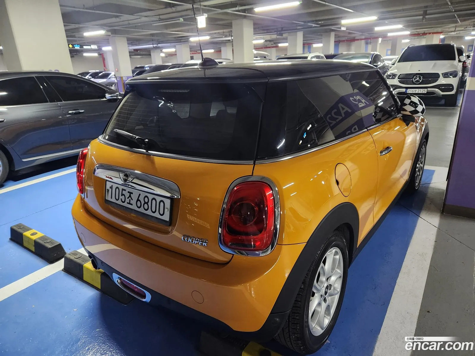 Mini Cooper 2017 — 17