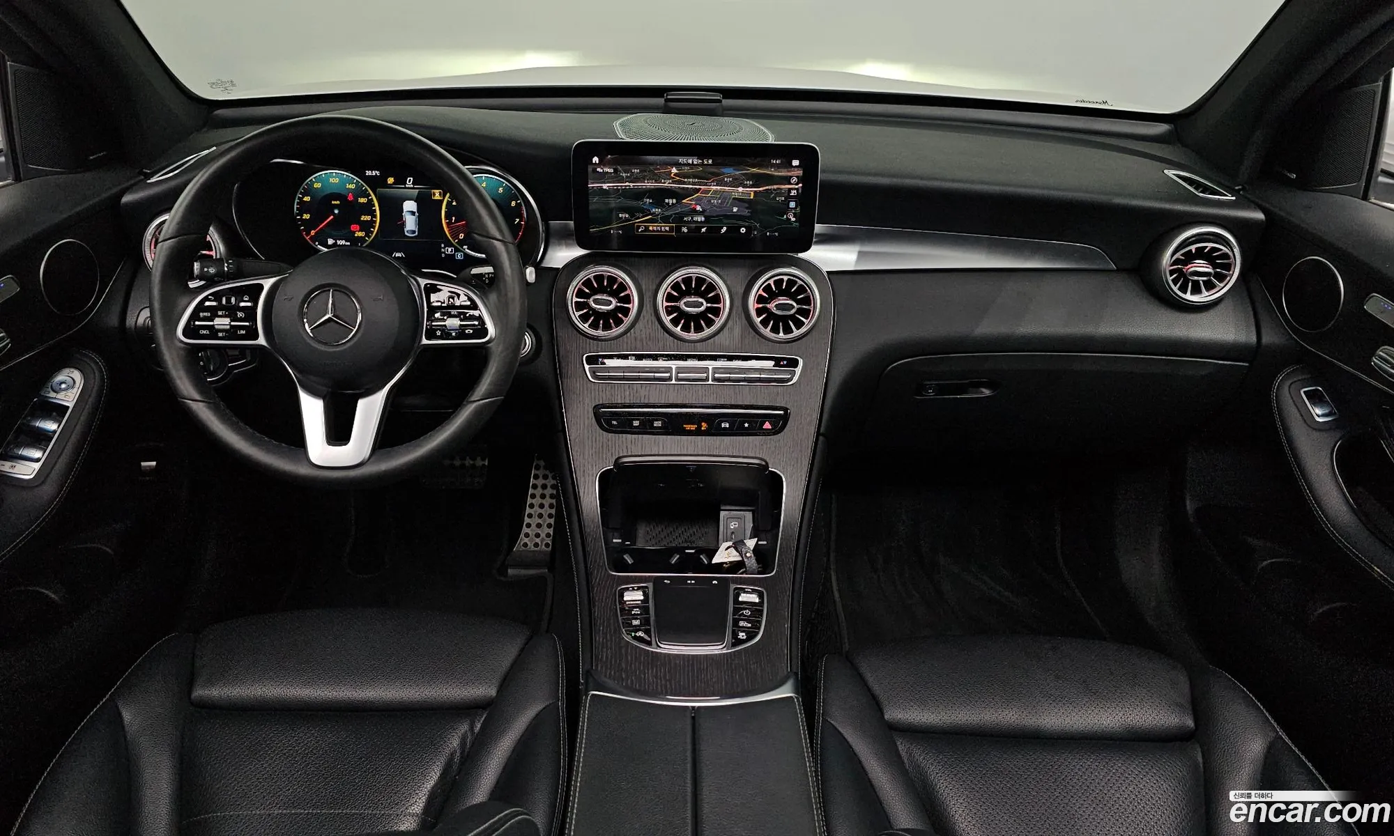 Mercedes-Benz GLC-Class X253 2020 — 14