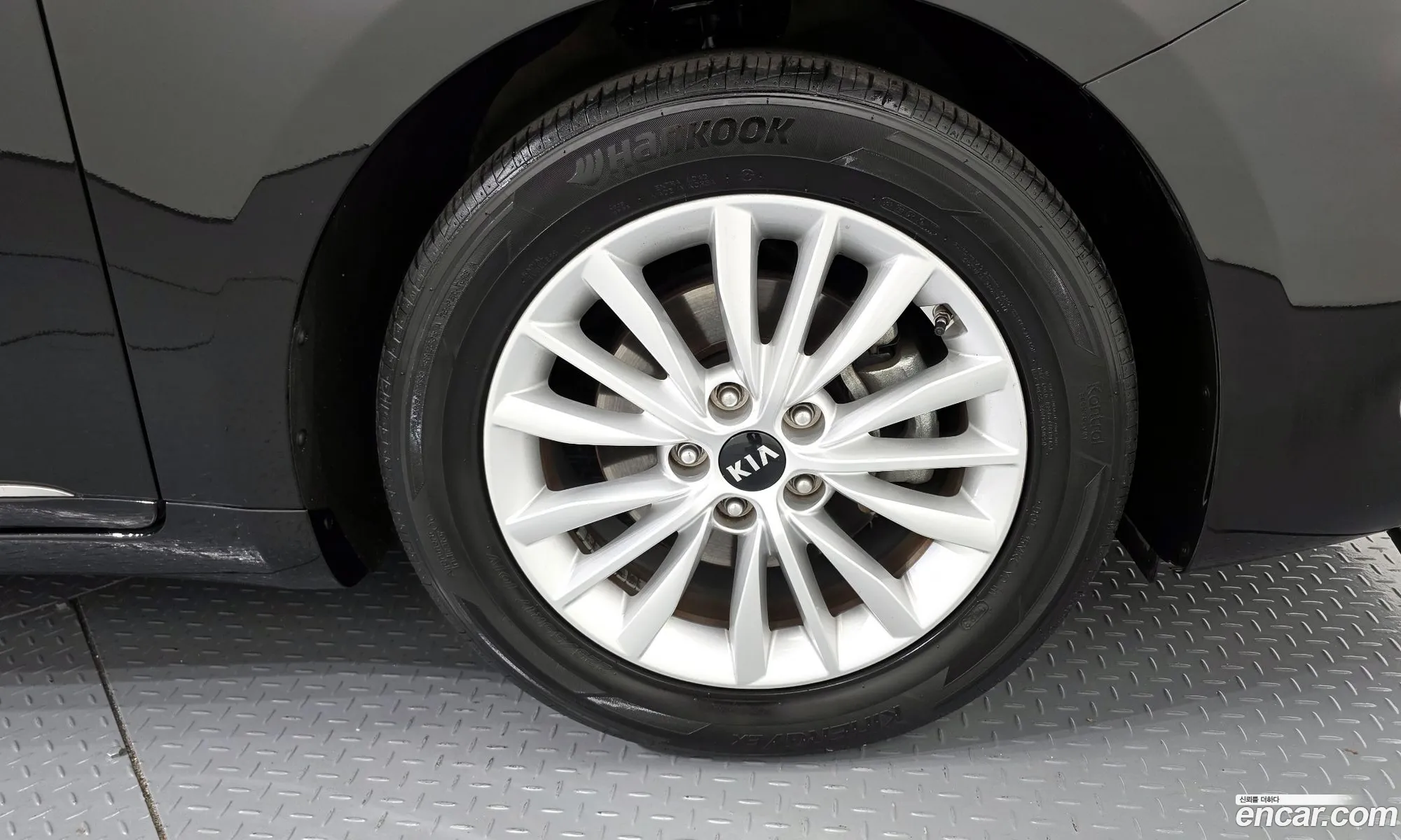 Kia K7 Premier 2020 KNALB41BBLA211743 — 20